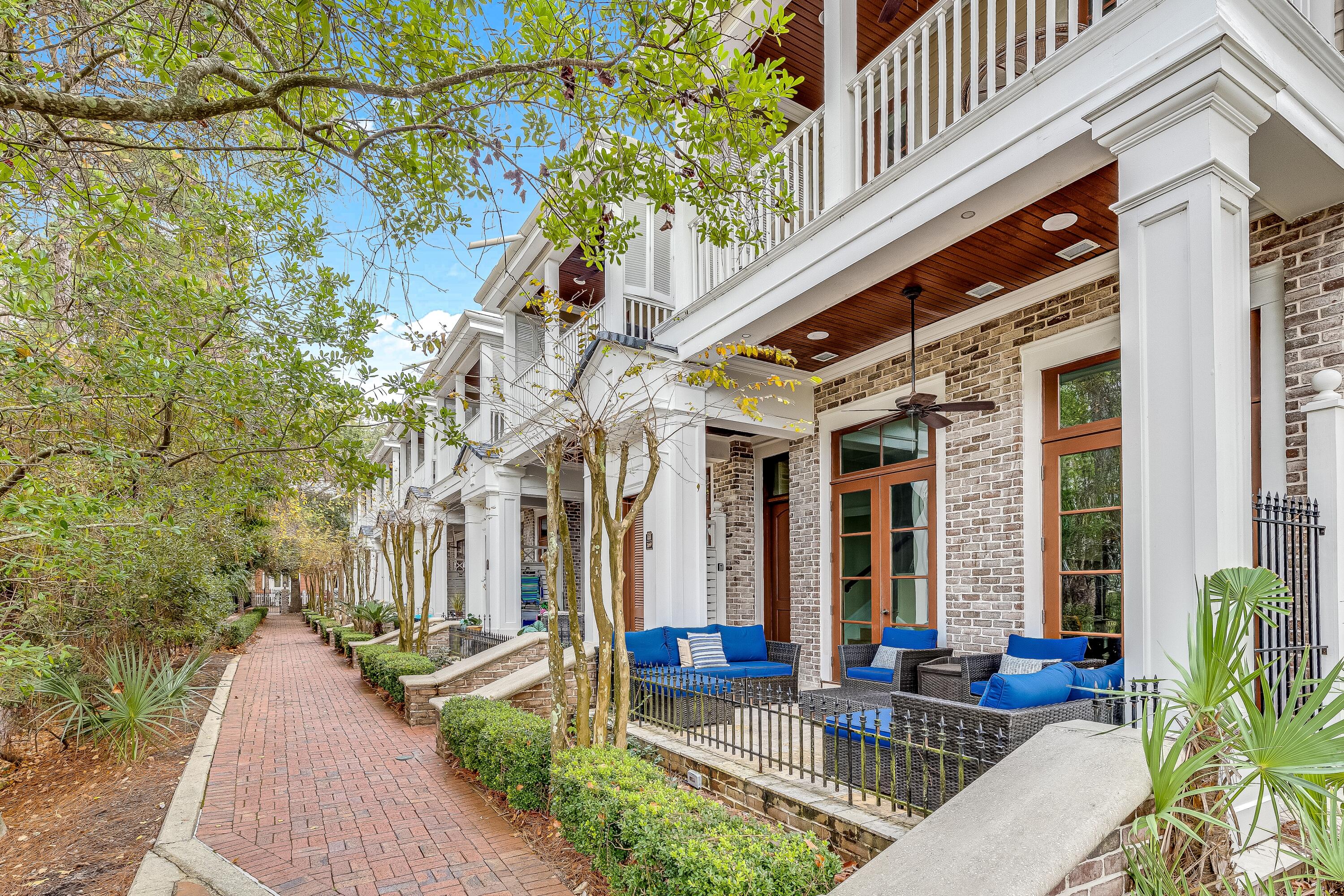 9201 Market Street Inn 169