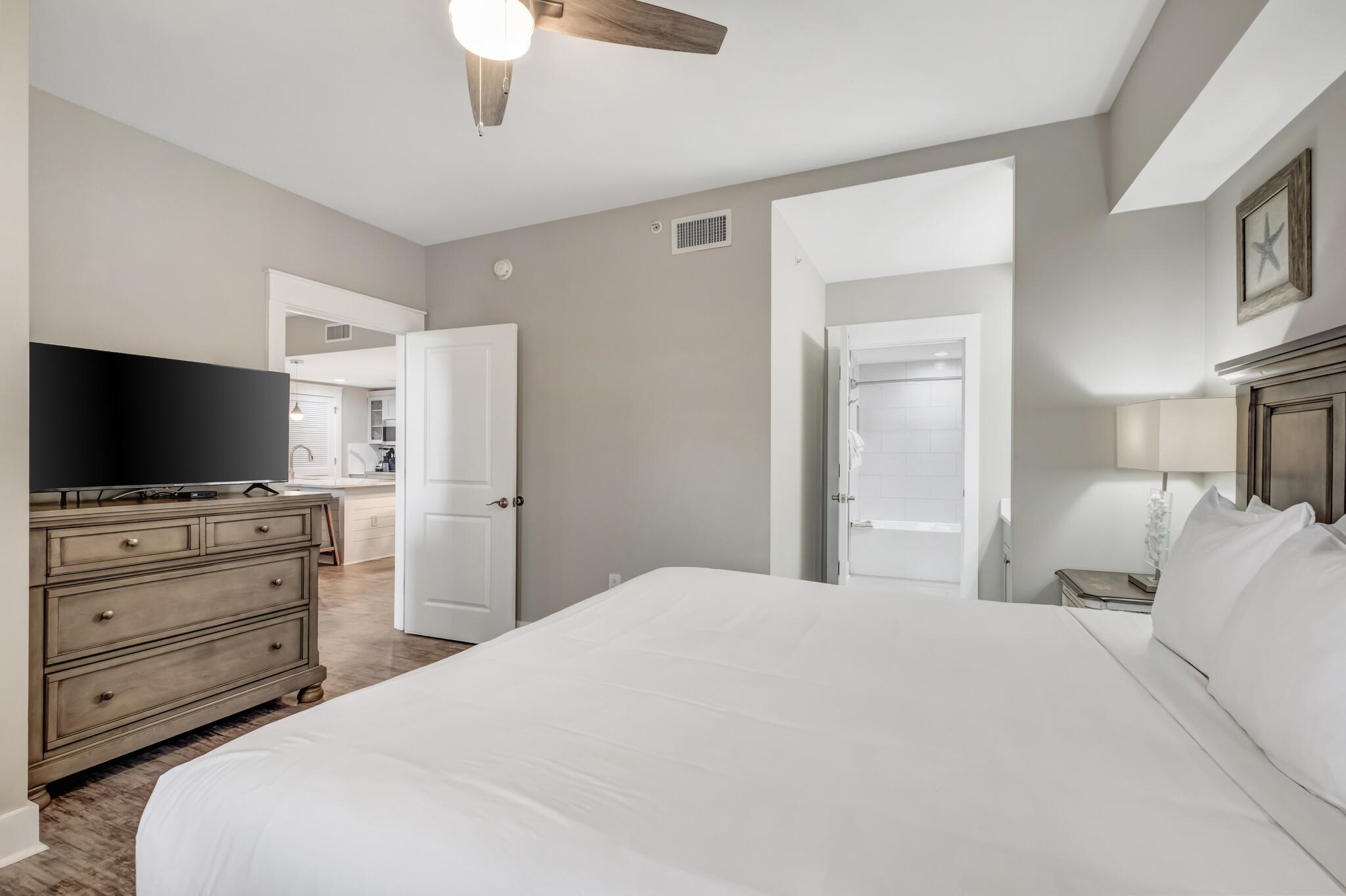 9100 Baytowne Wharf Blvd 558