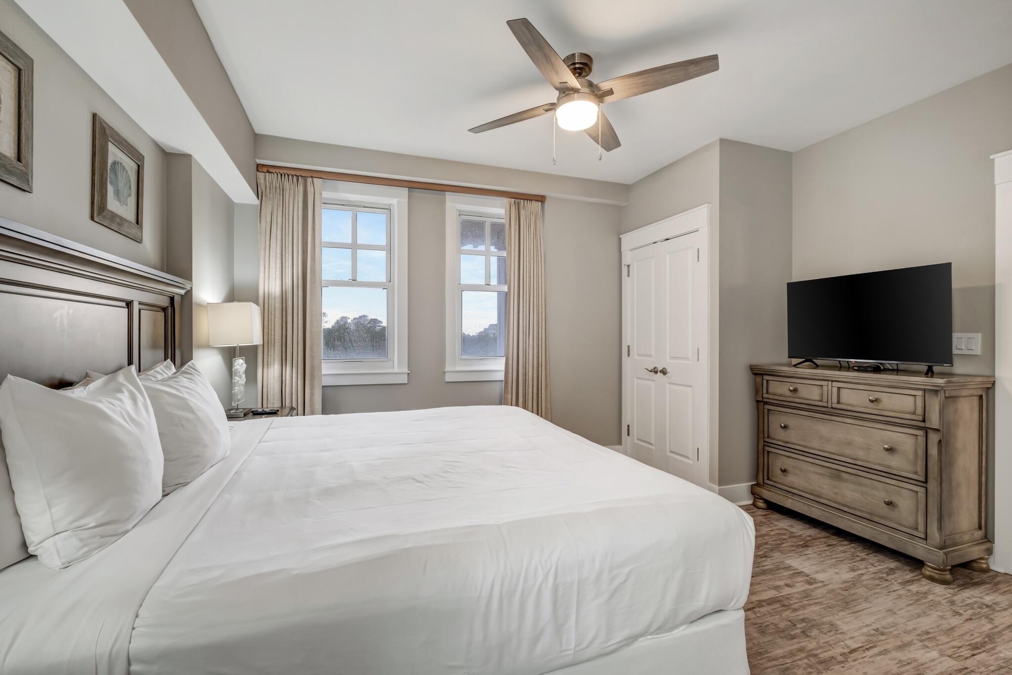 9100 Baytowne Wharf Blvd 558