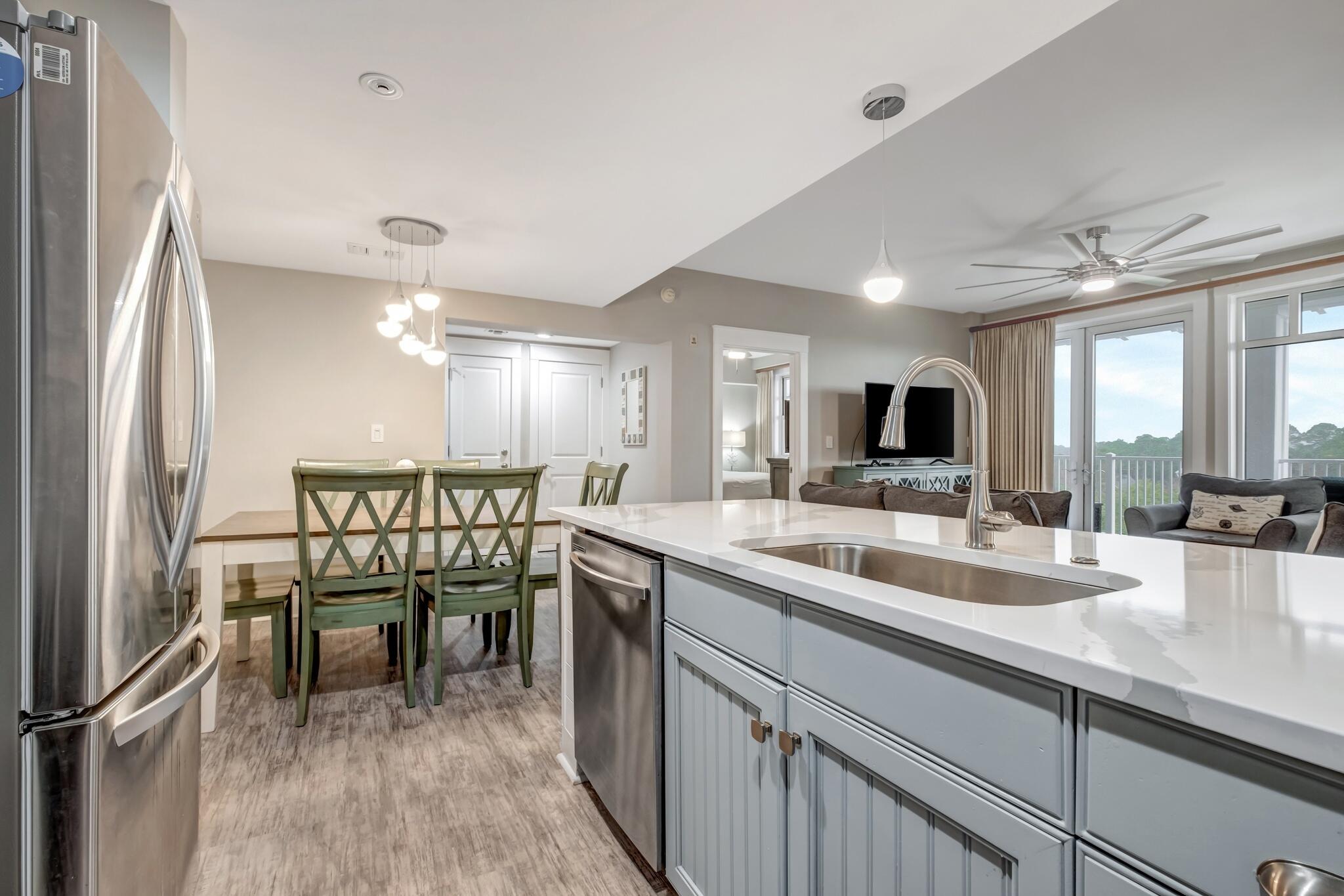 9100 Baytowne Wharf Blvd 558