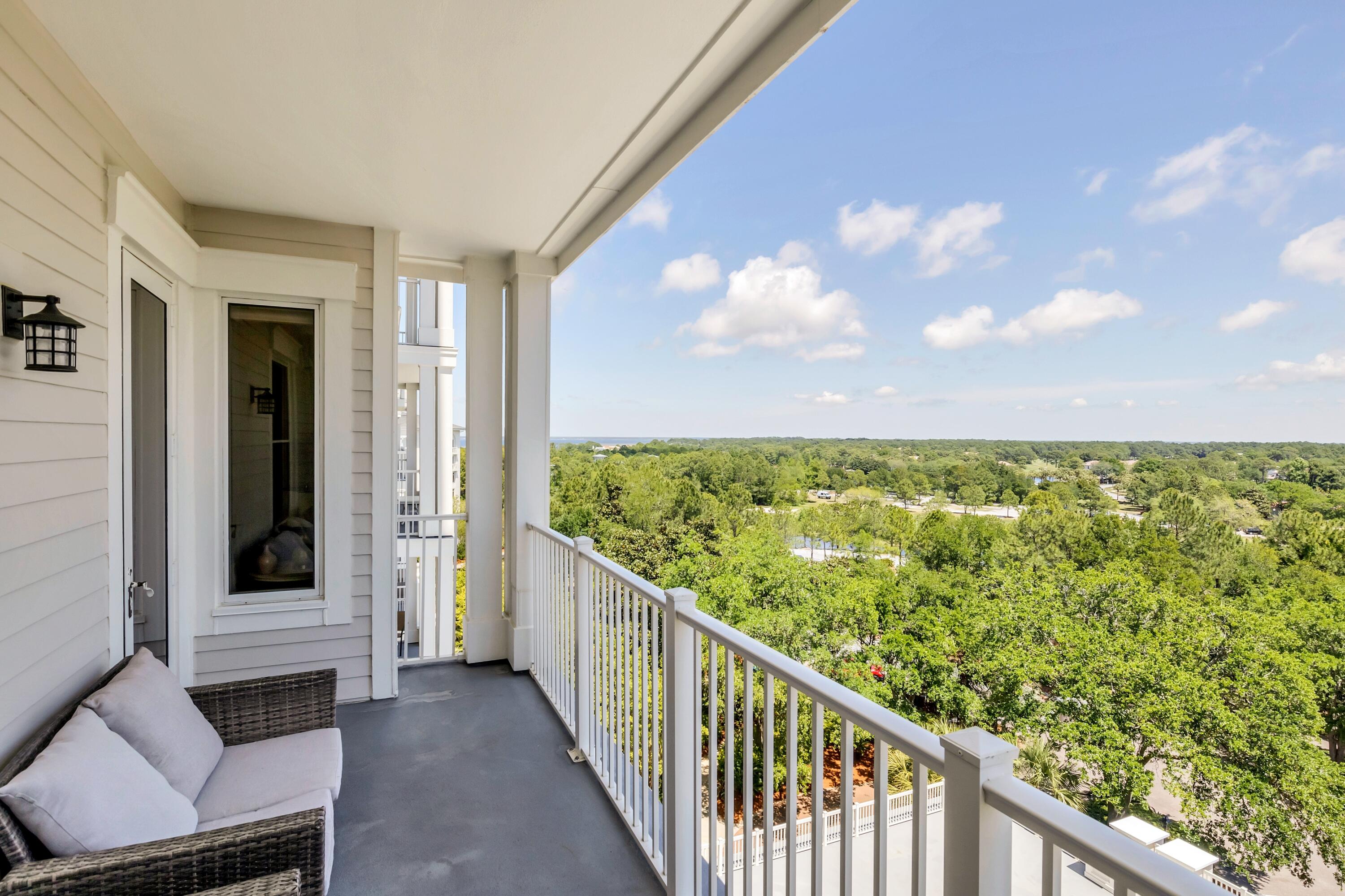 9500 Grand Sandestin Boulevard 2707