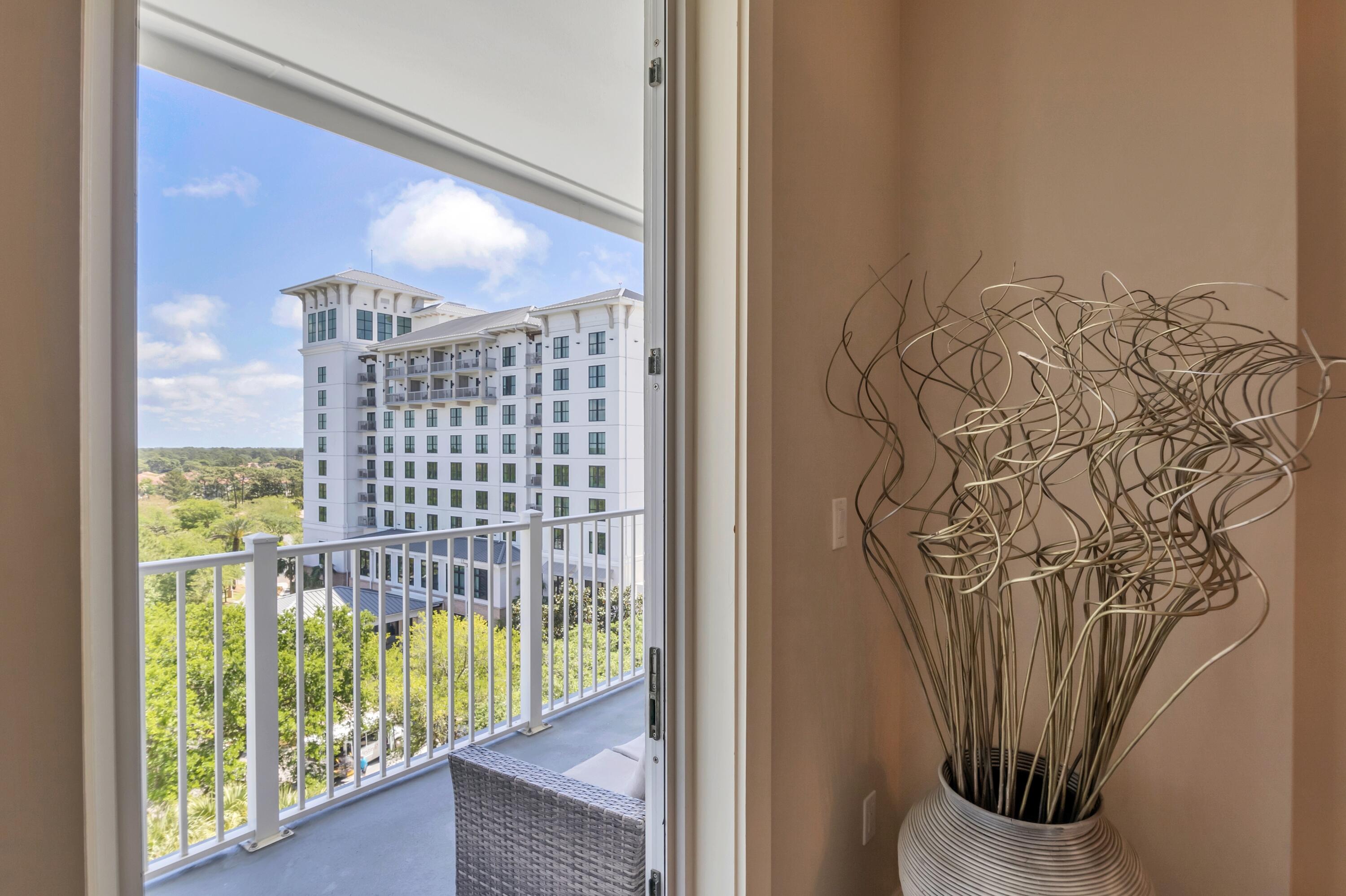 9500 Grand Sandestin Boulevard 2707