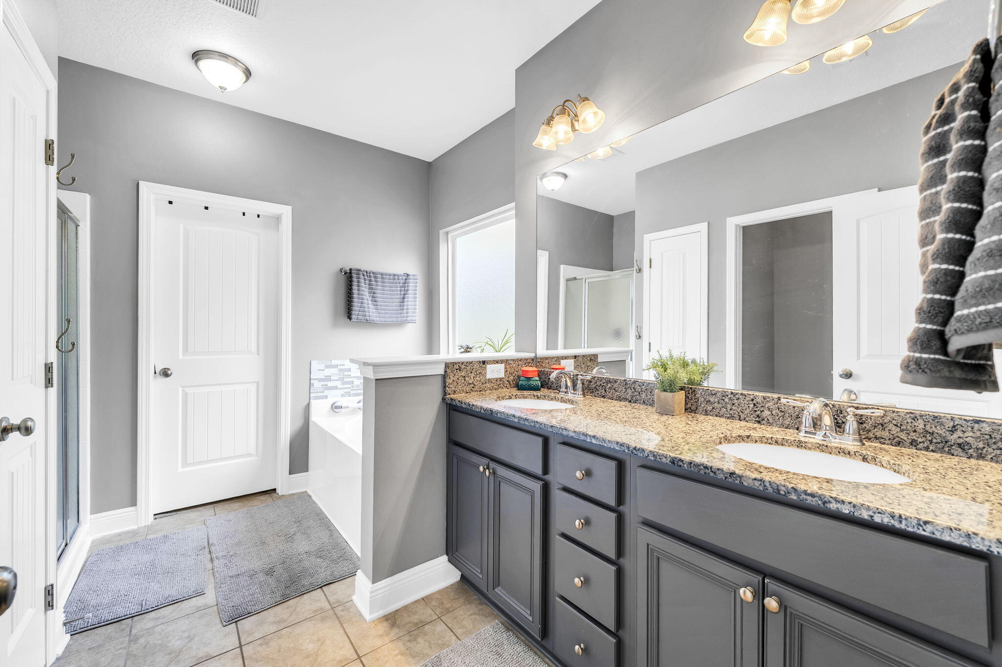 507 Fanny Ann Way