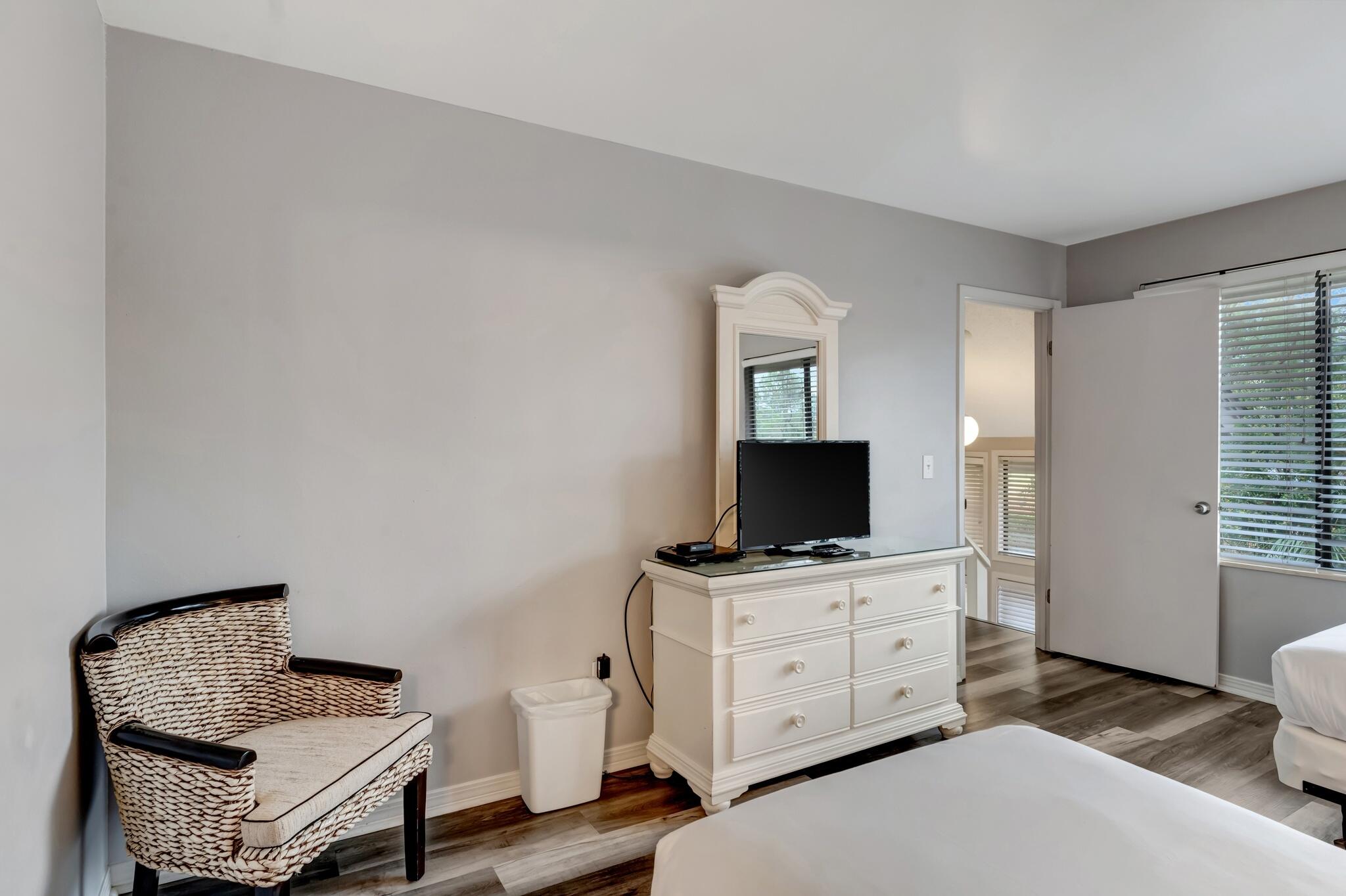 290 W Sandestin Boulevard 290