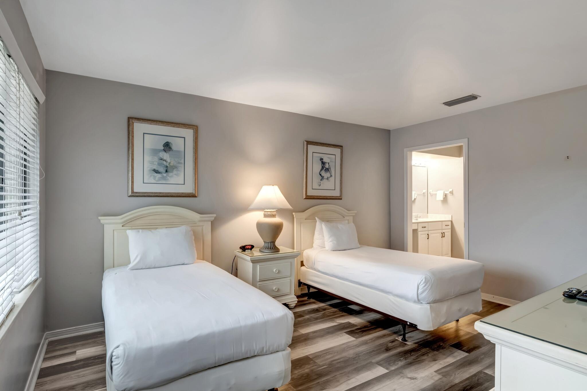 290 W Sandestin Boulevard 290