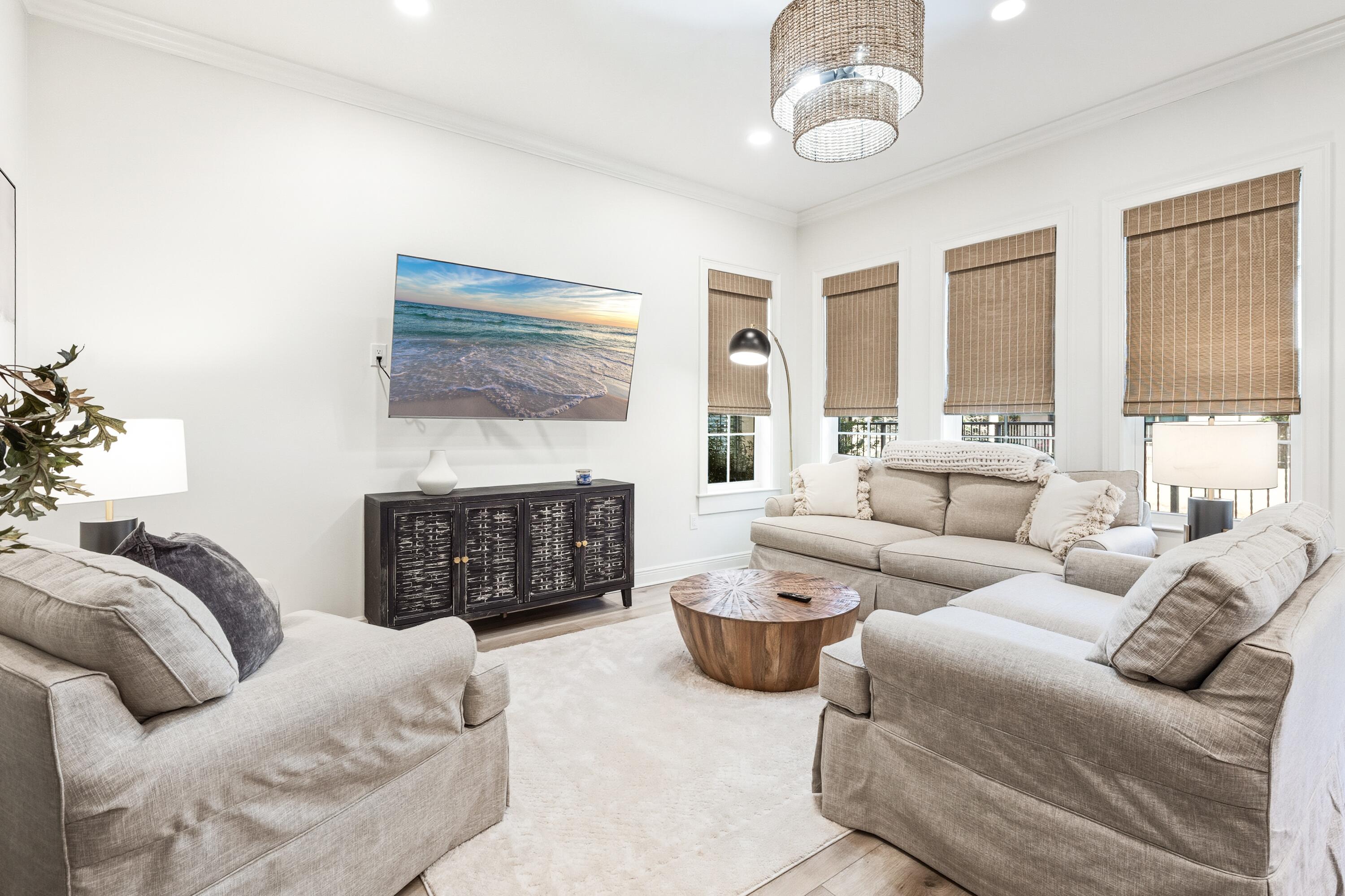 1935 Boardwalk Drive