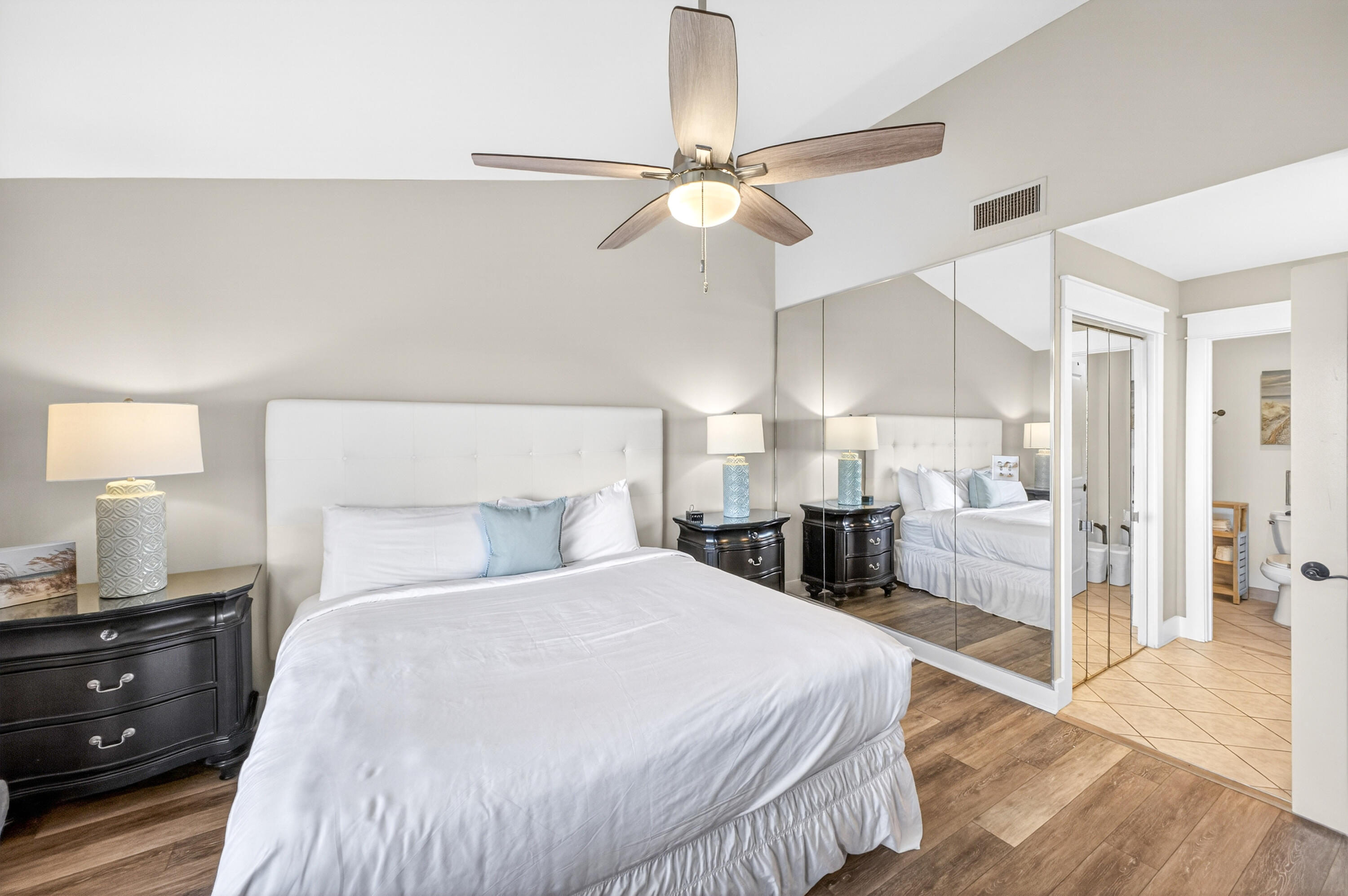 8985 Heron Walk Drive 8985
