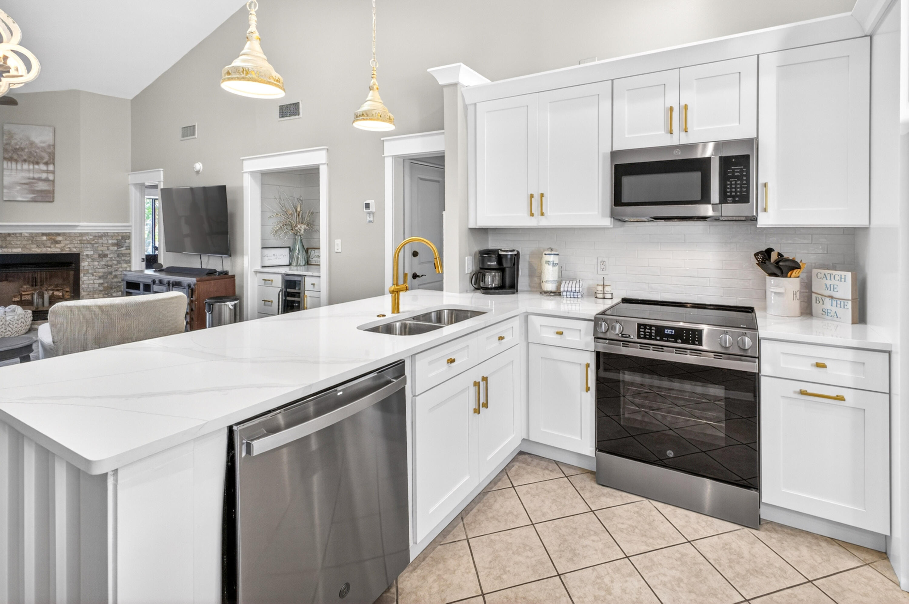 8985 Heron Walk Drive 8985