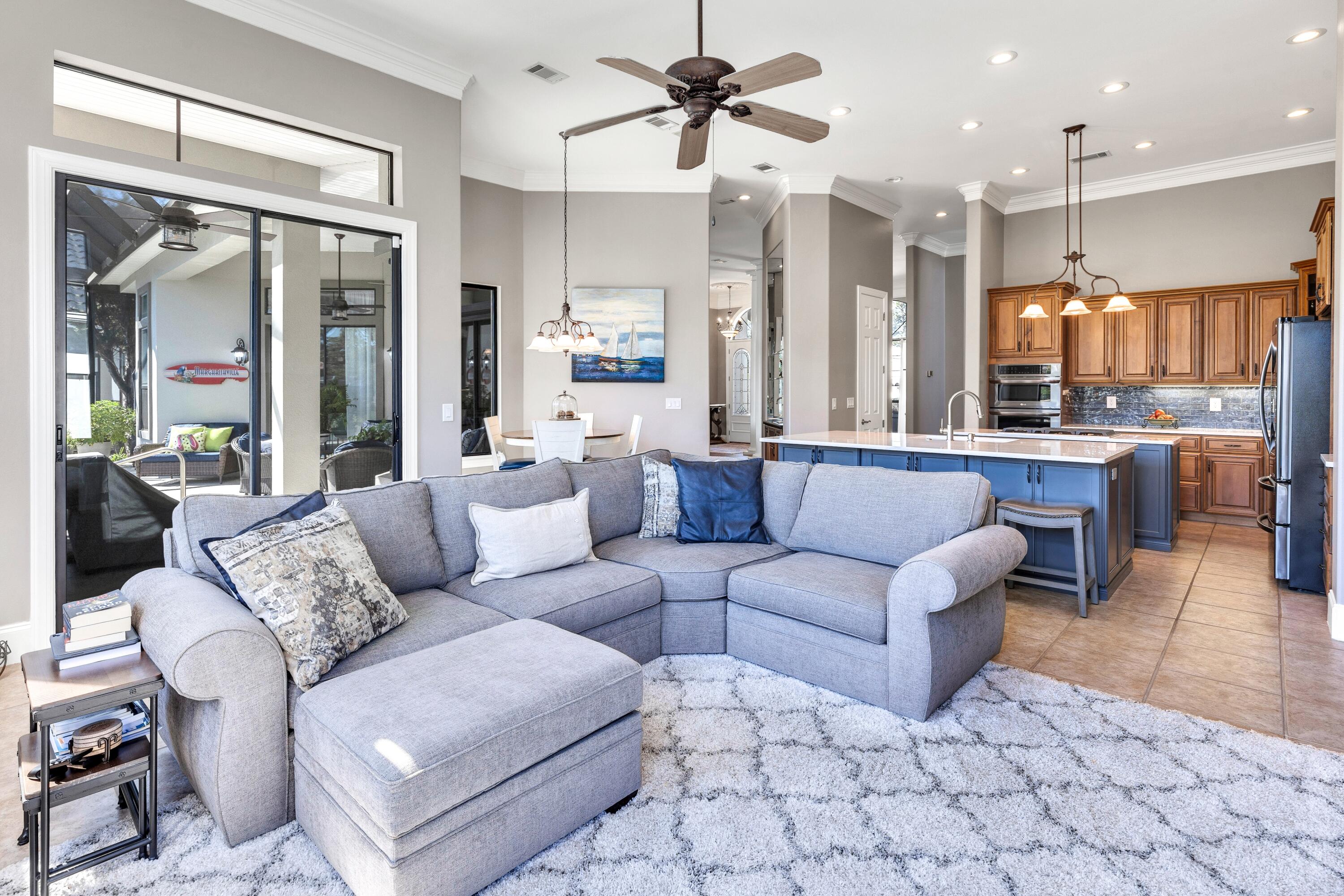 910 Emerald Bay Drive