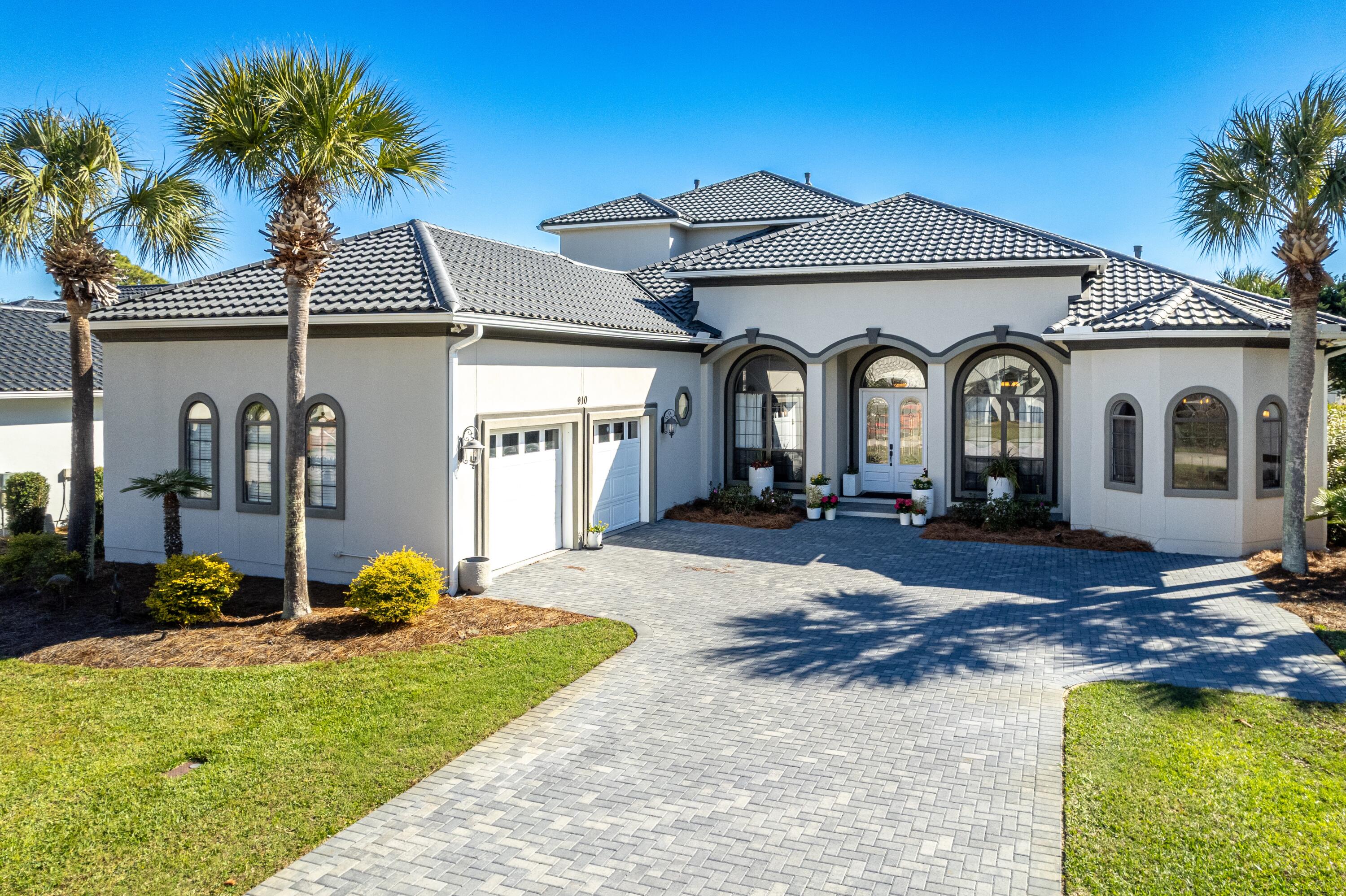 910 Emerald Bay Drive