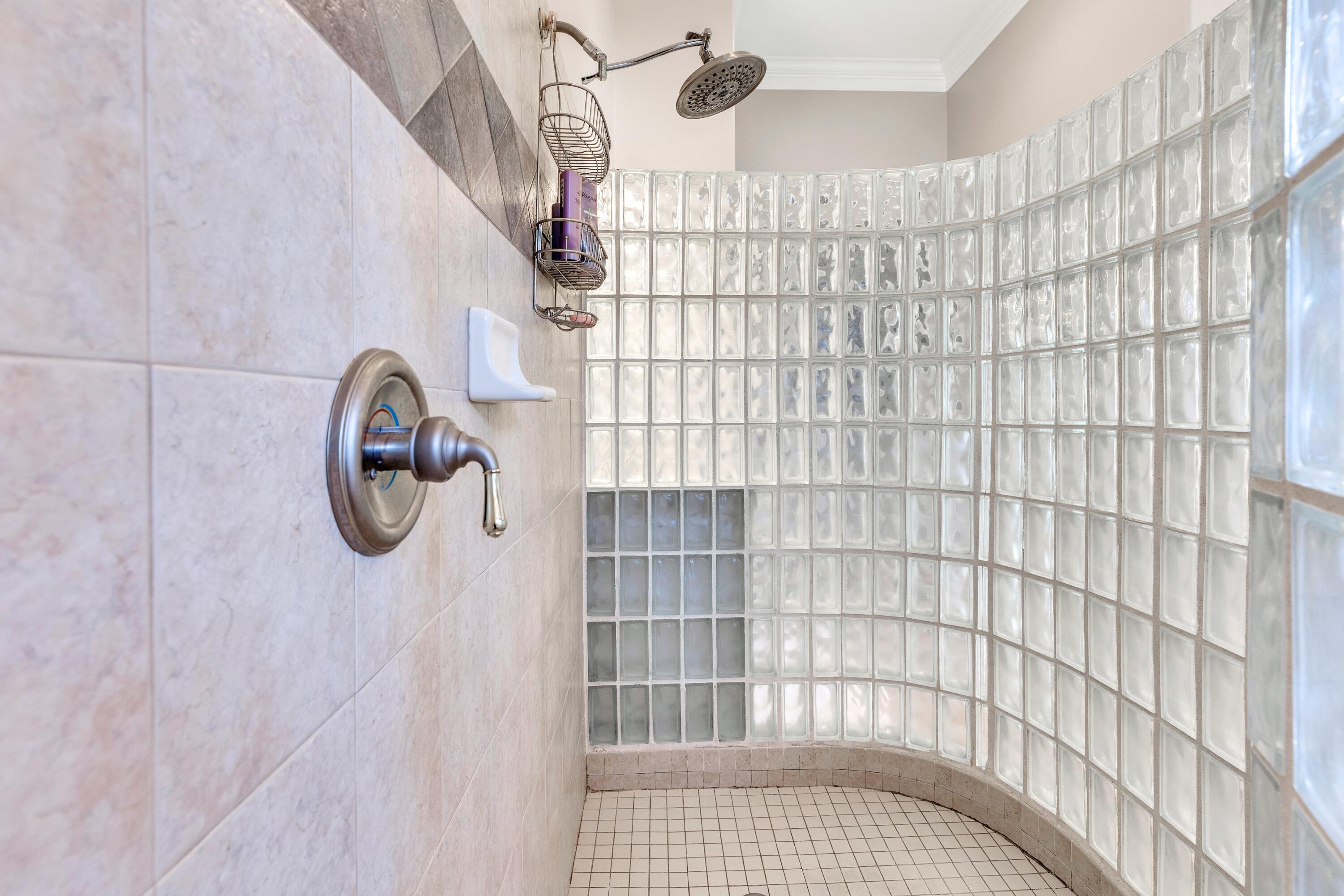 910 Emerald Bay Drive