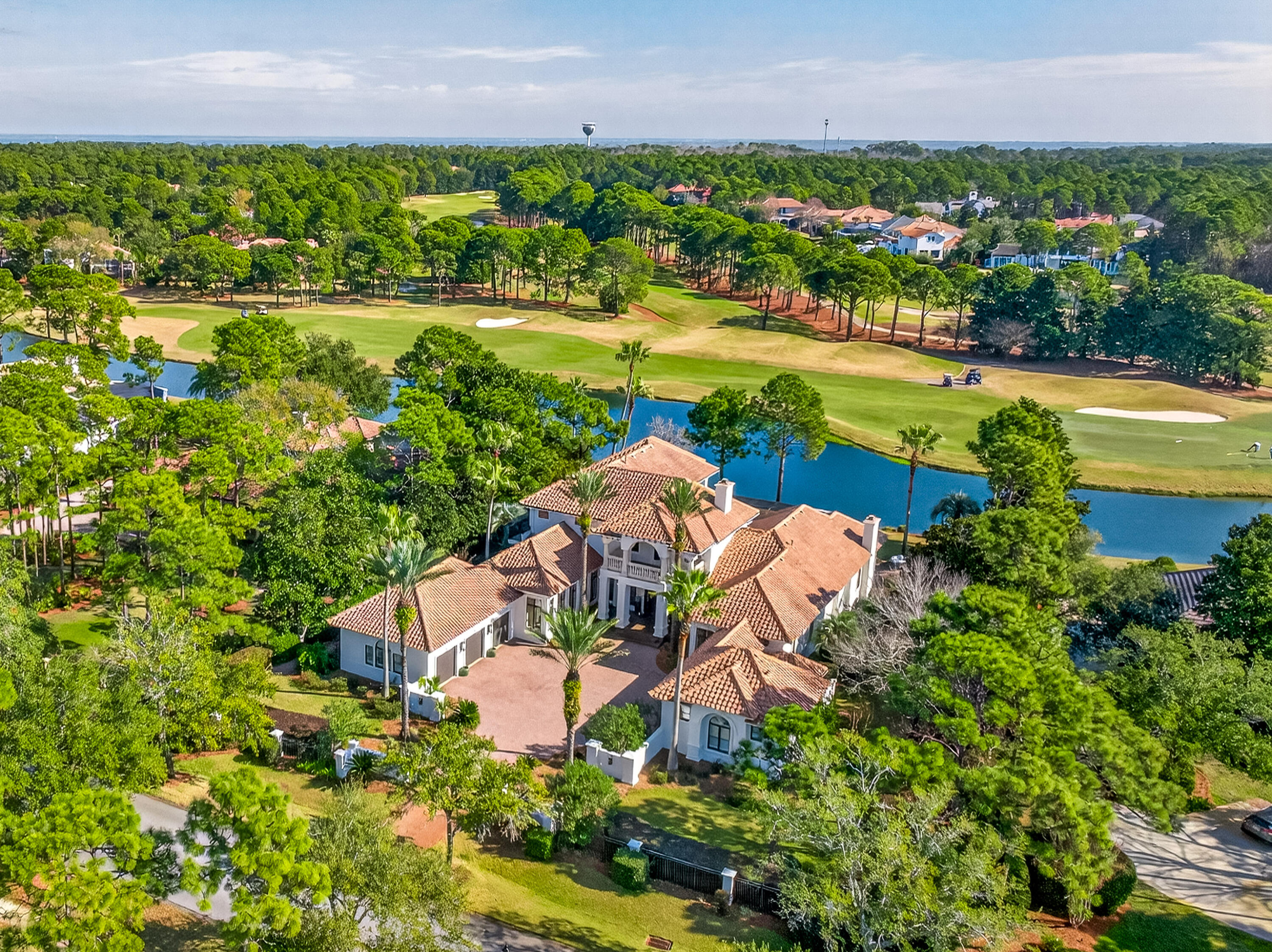 3325 Club Drive