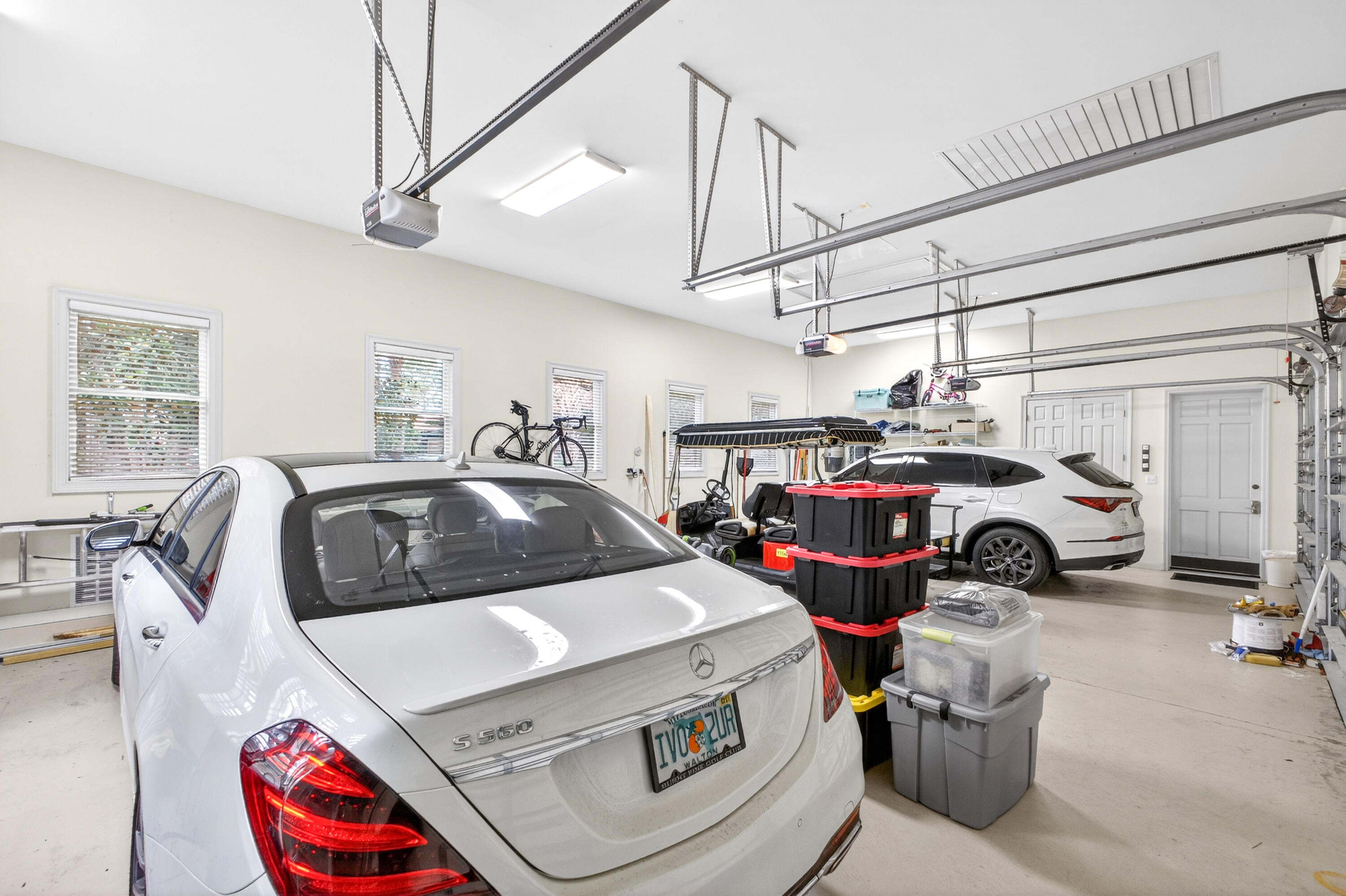 3325 Club Drive