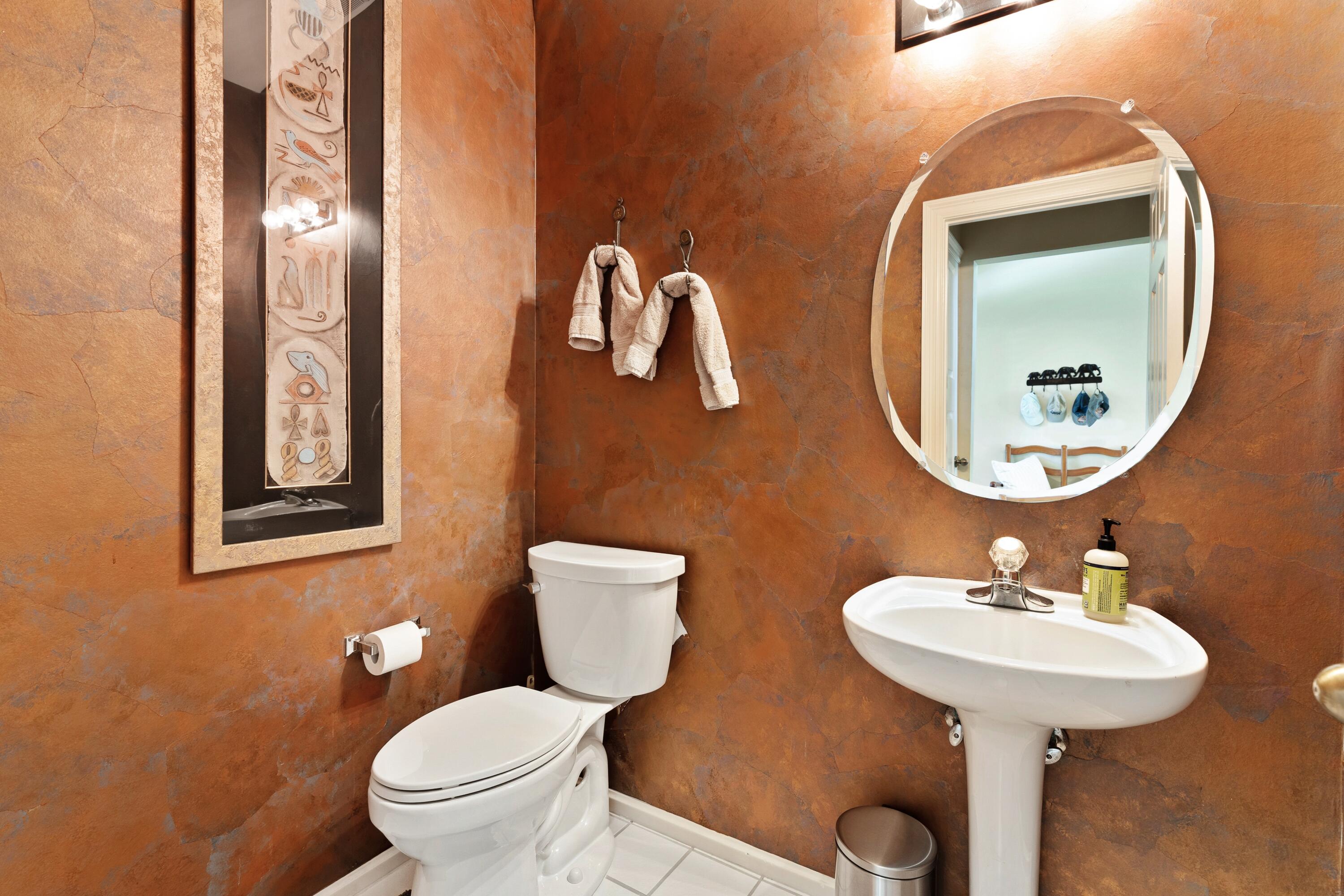 8528 Turnberry Court 8528