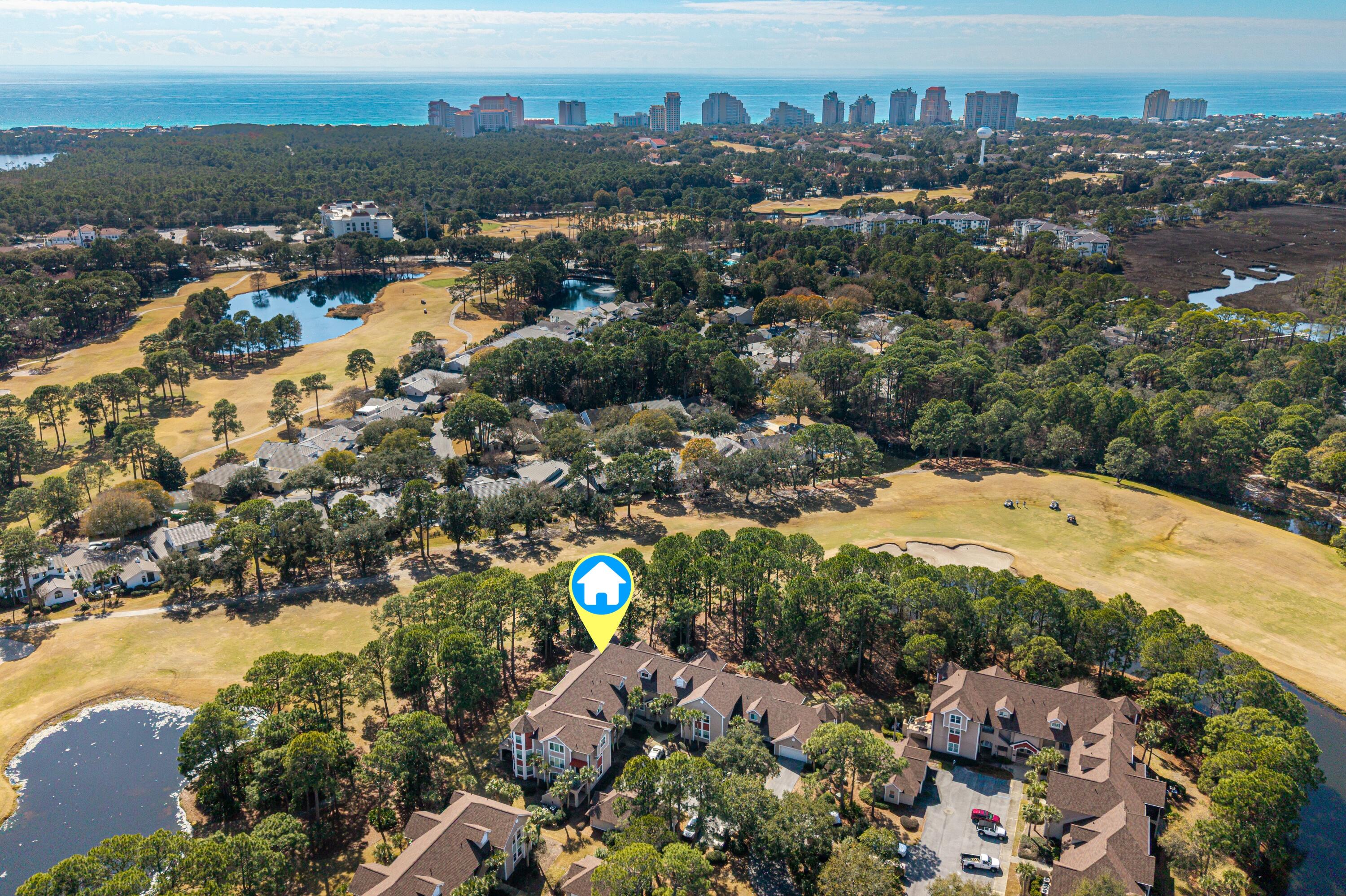 8528 Turnberry Court 8528