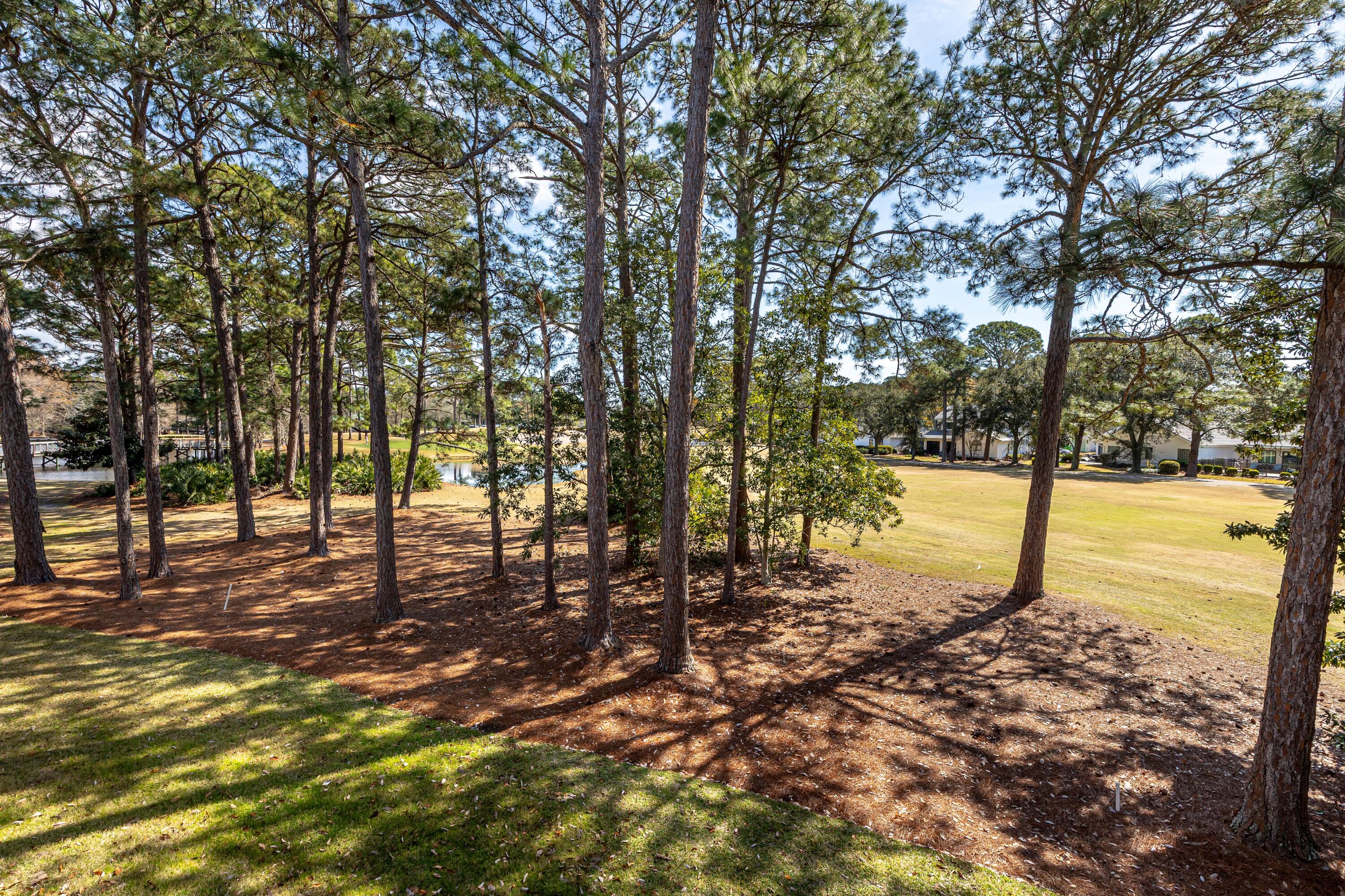 8528 Turnberry Court 8528