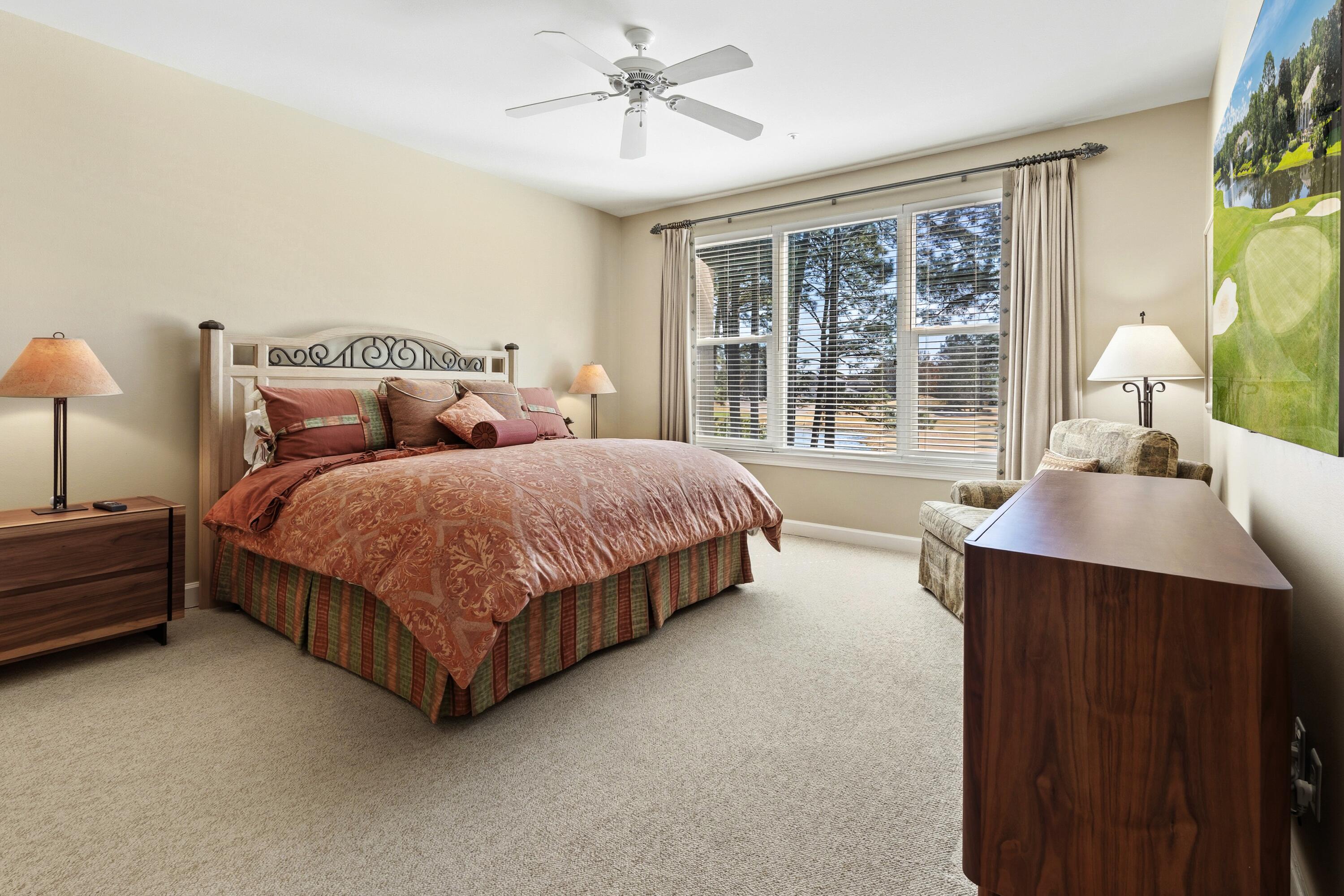 8528 Turnberry Court 8528