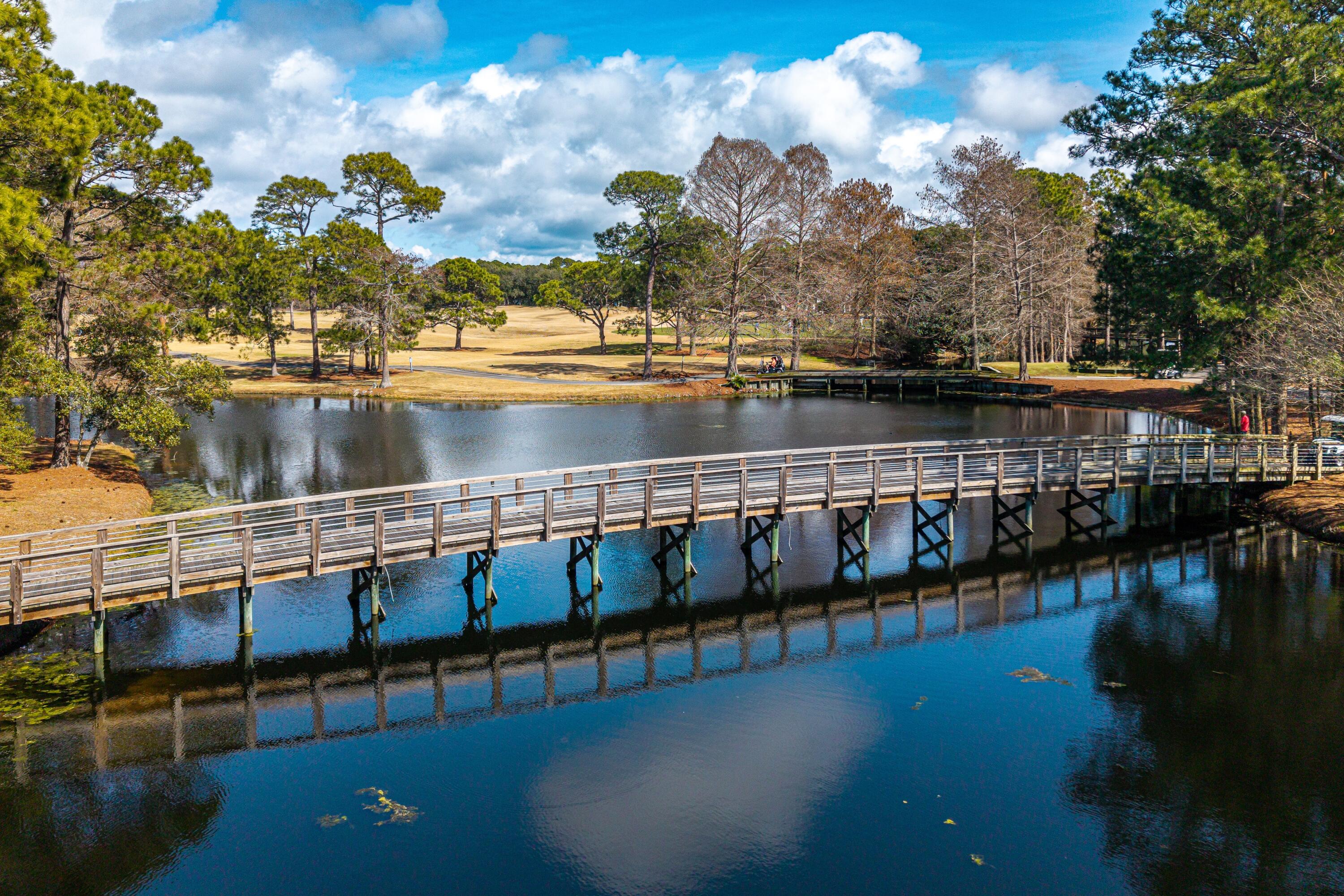 8528 Turnberry Court 8528