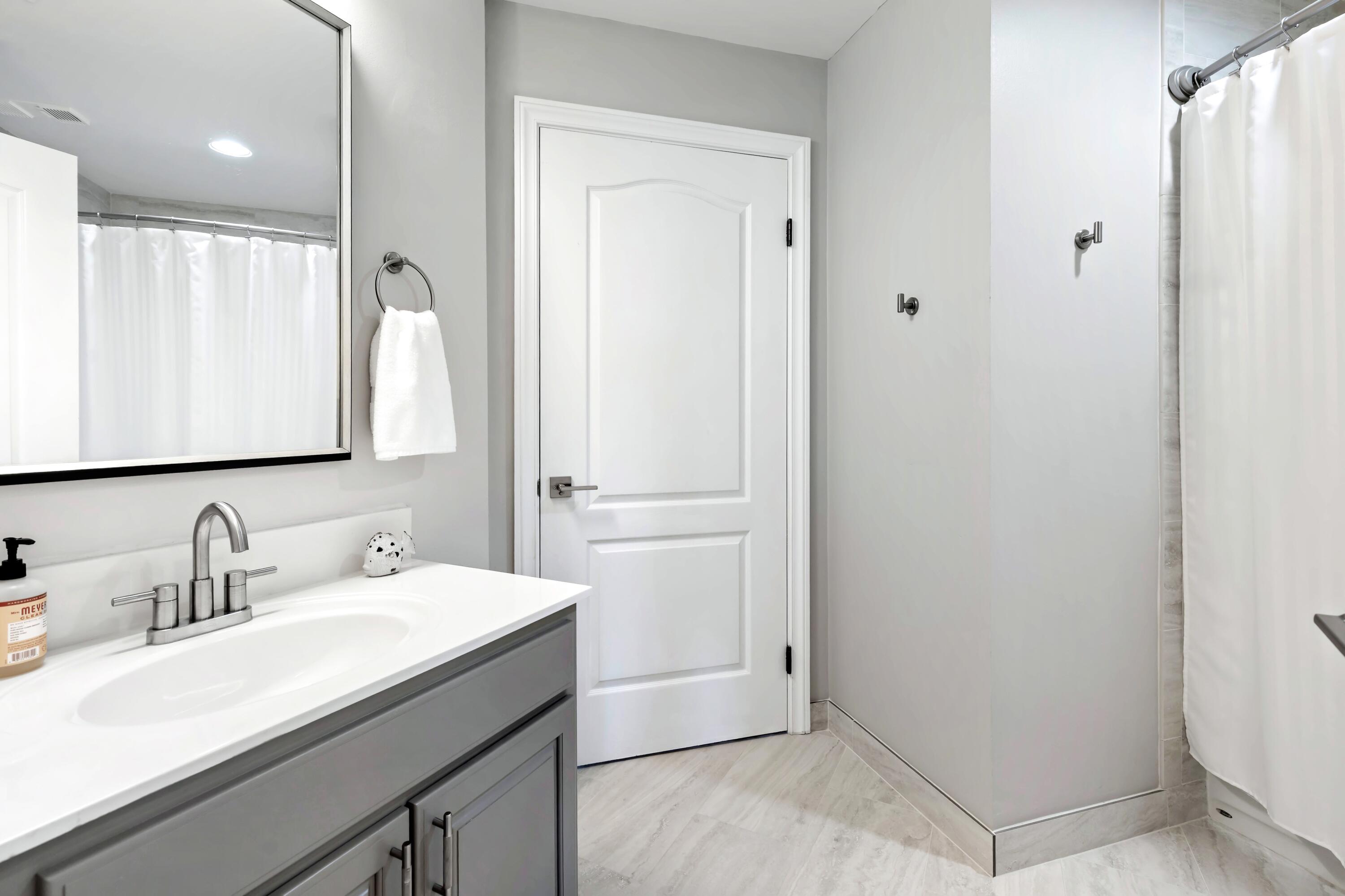 8700 Anchorage Drive 8700