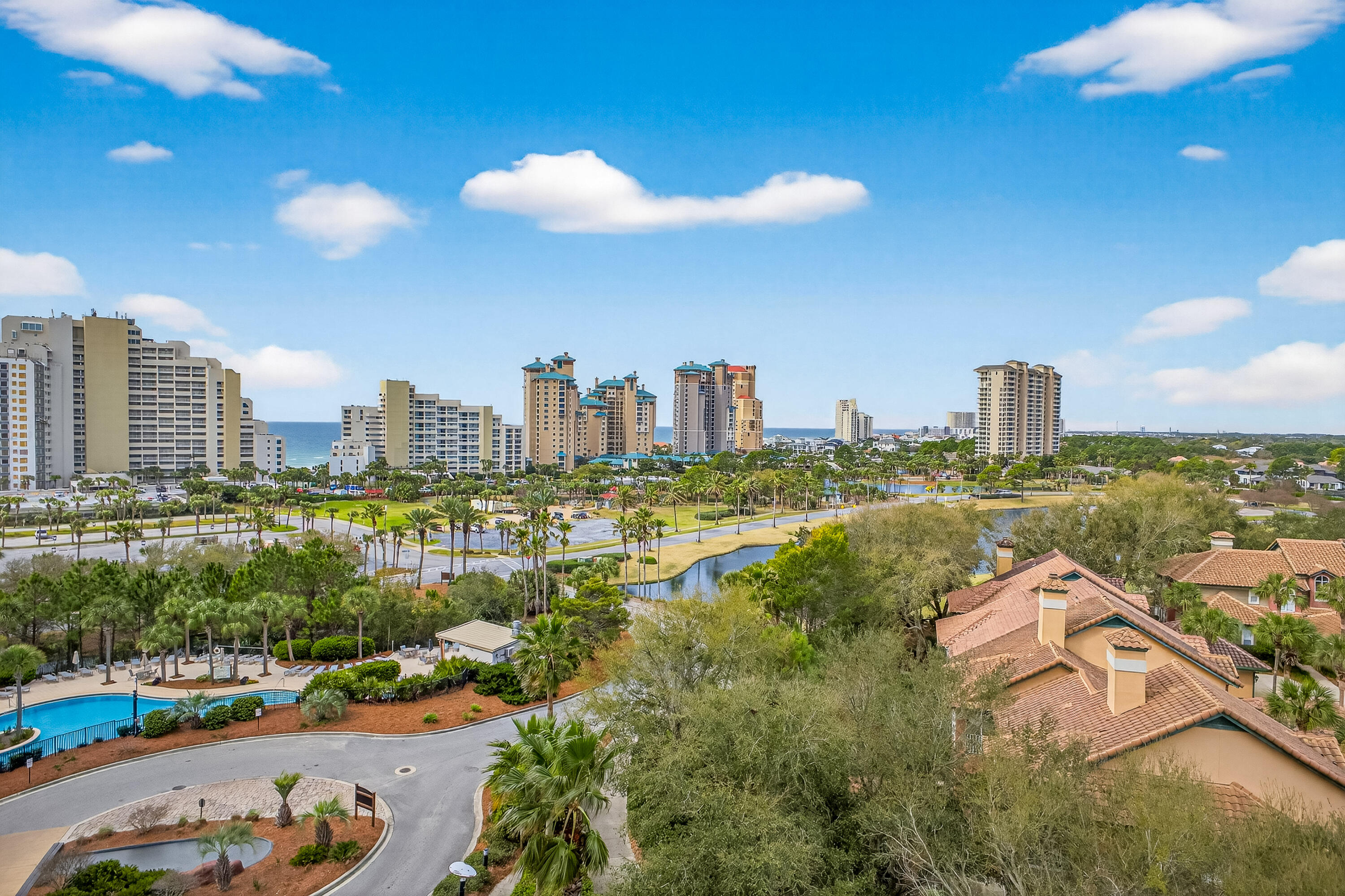 5000 S Sandestin Boulevard 6710/6712