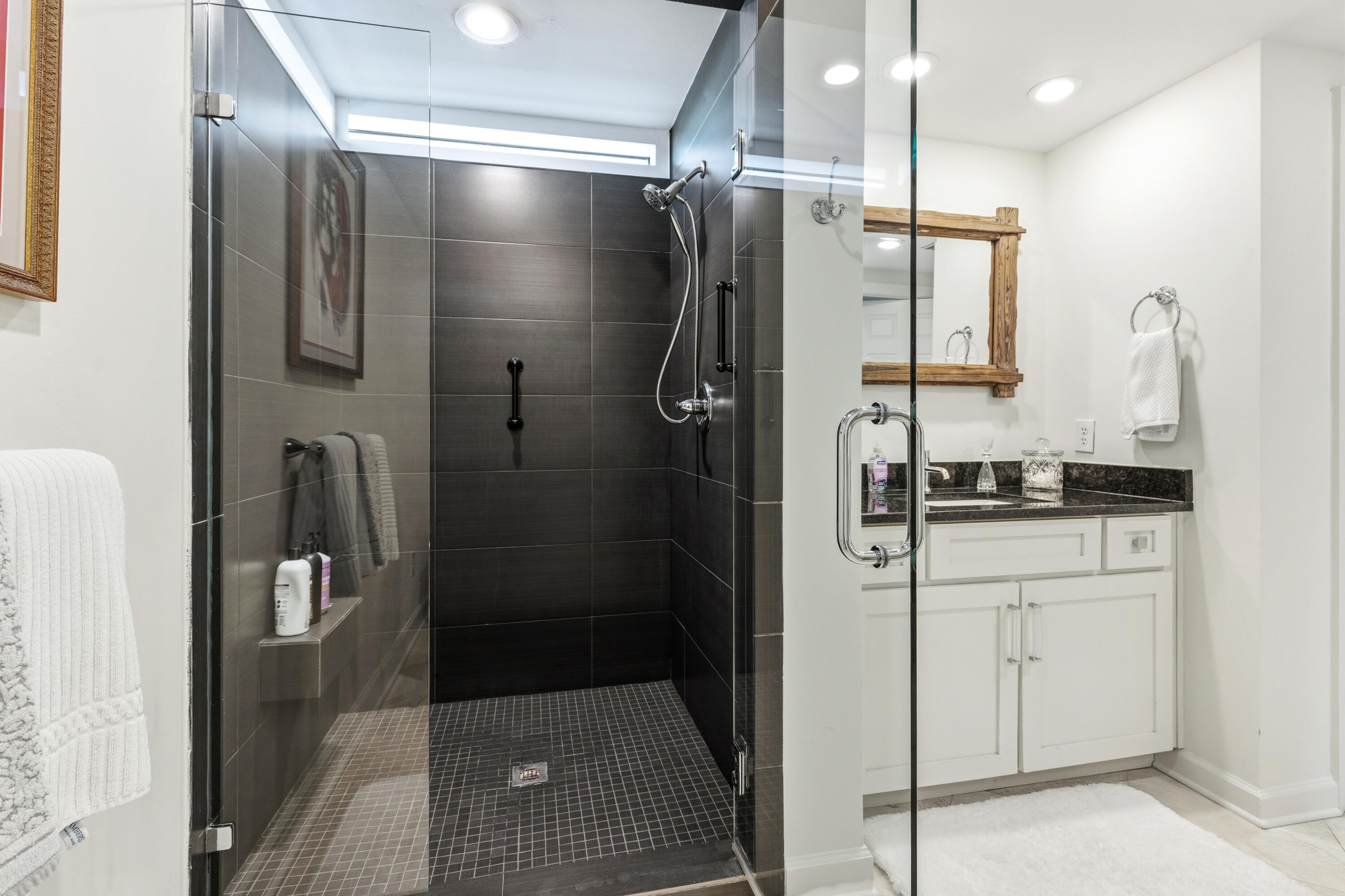 1751 Scenic Highway 98 501