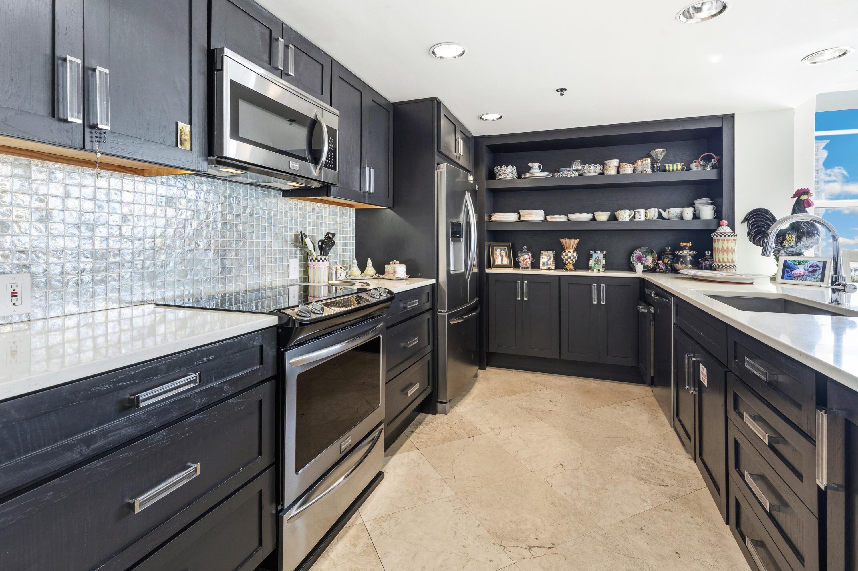 1751 Scenic Highway 98 501