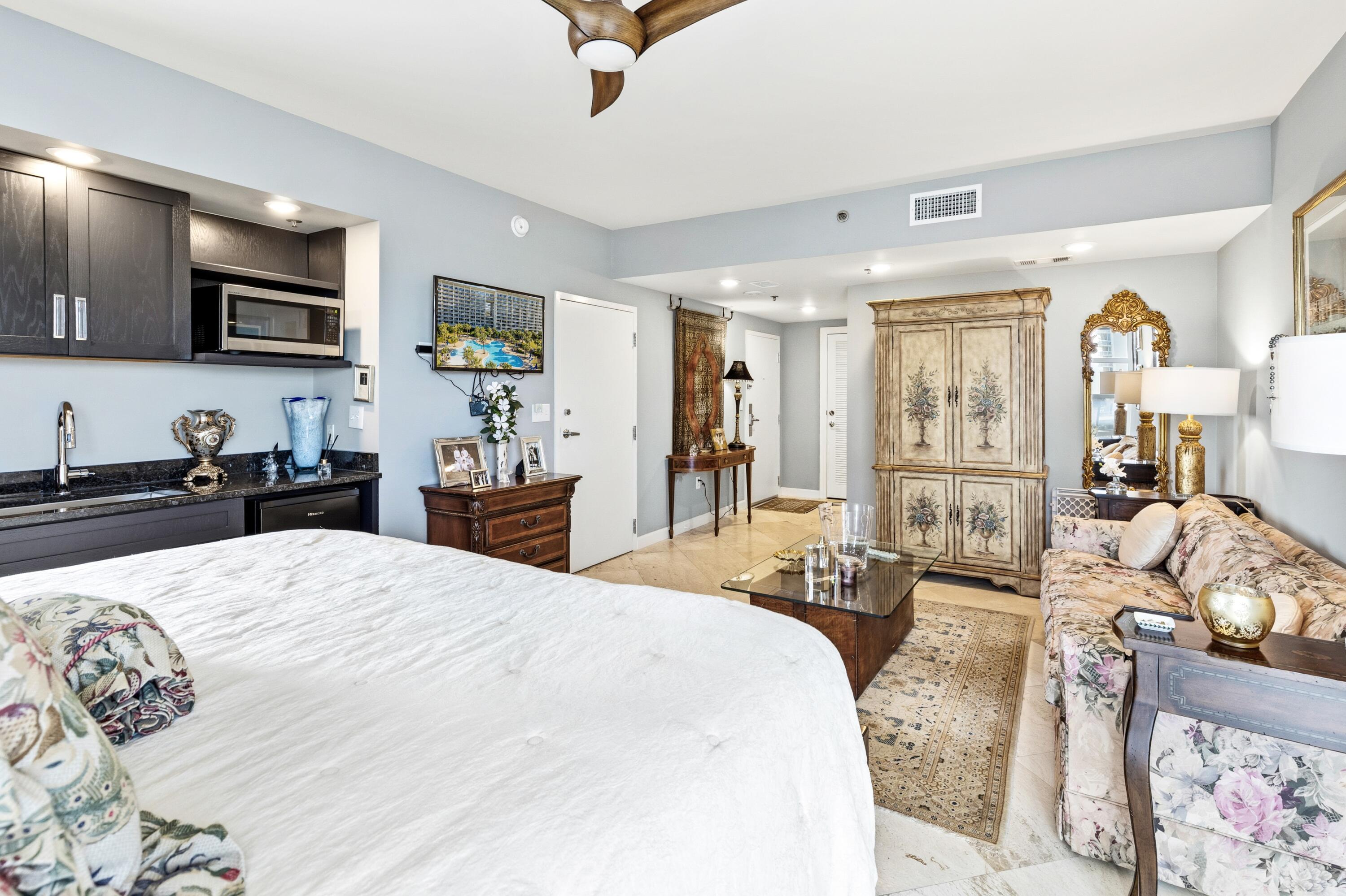 1751 Scenic Highway 98 501