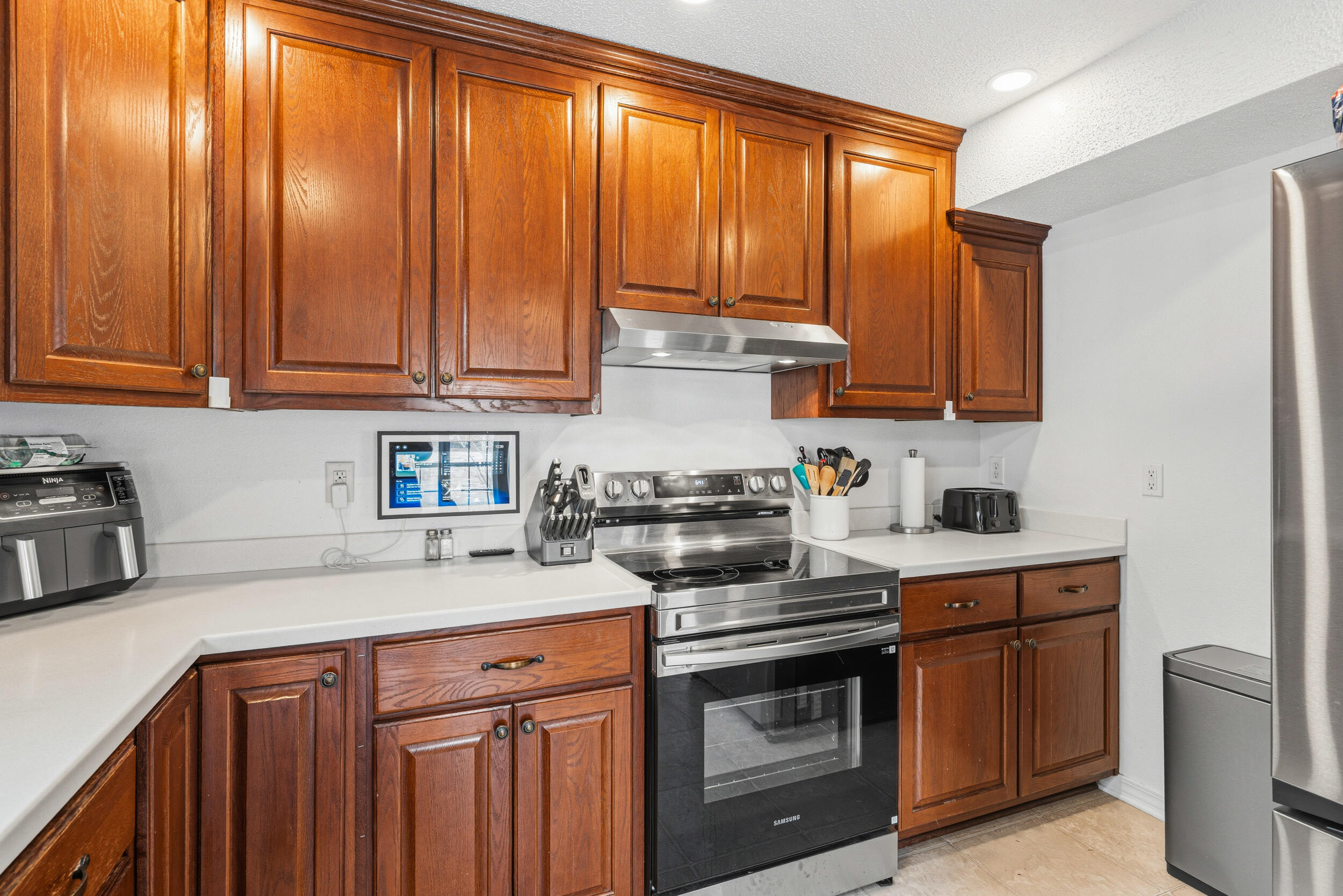 4785 Shoal Lake Circle