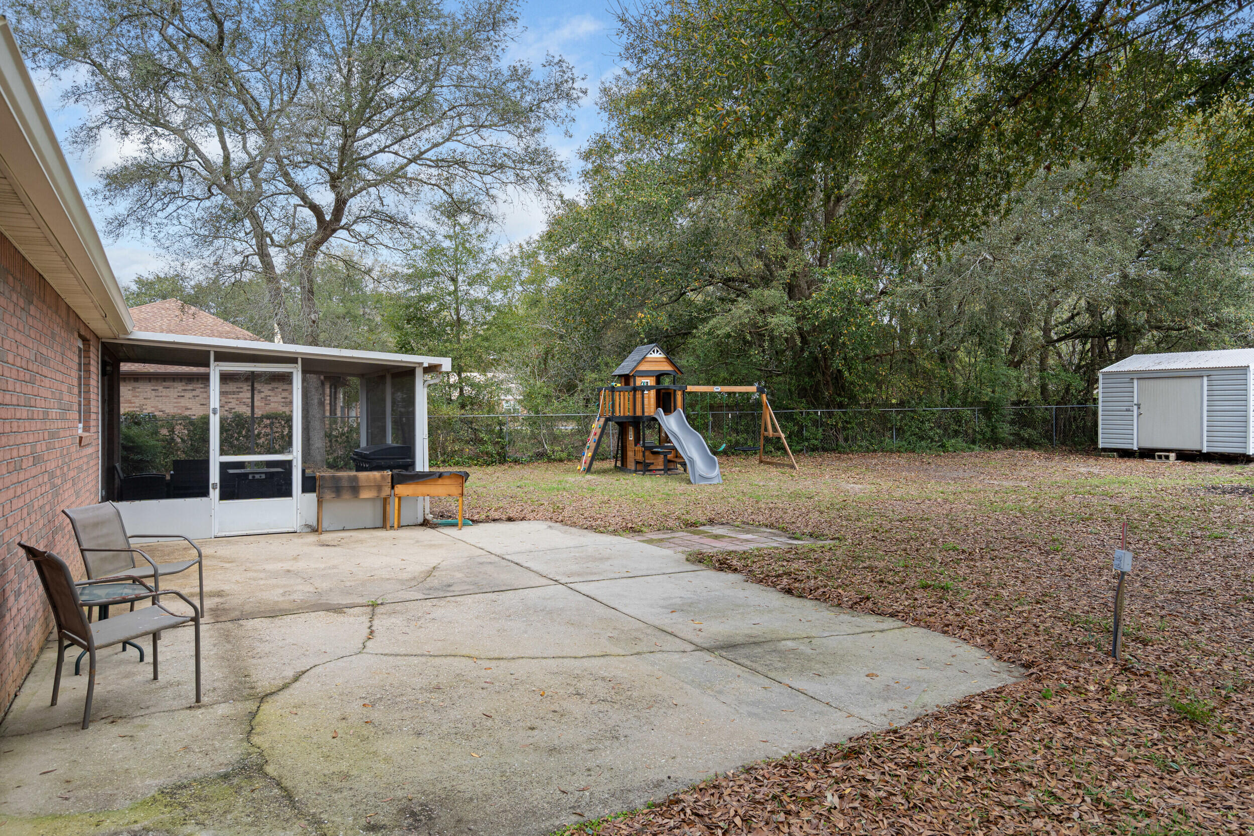 4785 Shoal Lake Circle