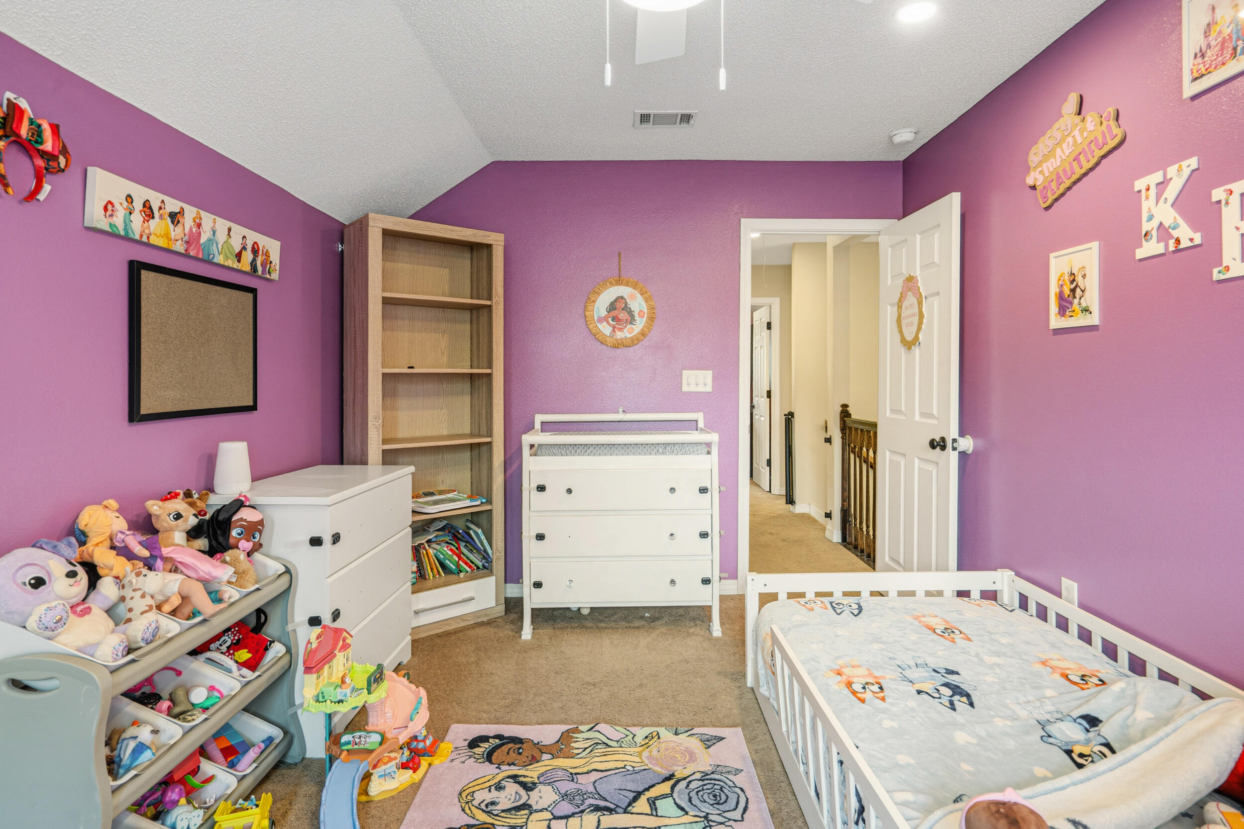 4785 Shoal Lake Circle