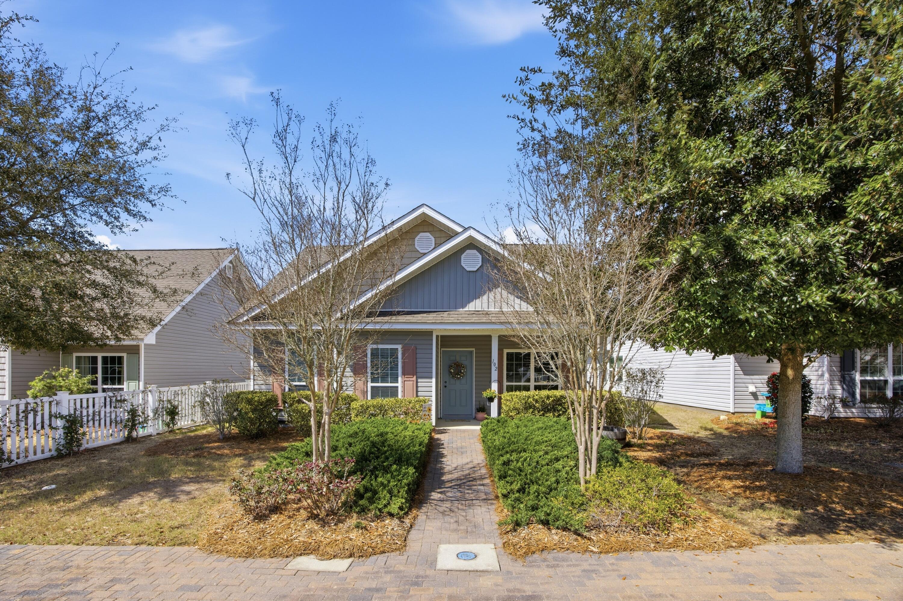 102 Cornelia Street