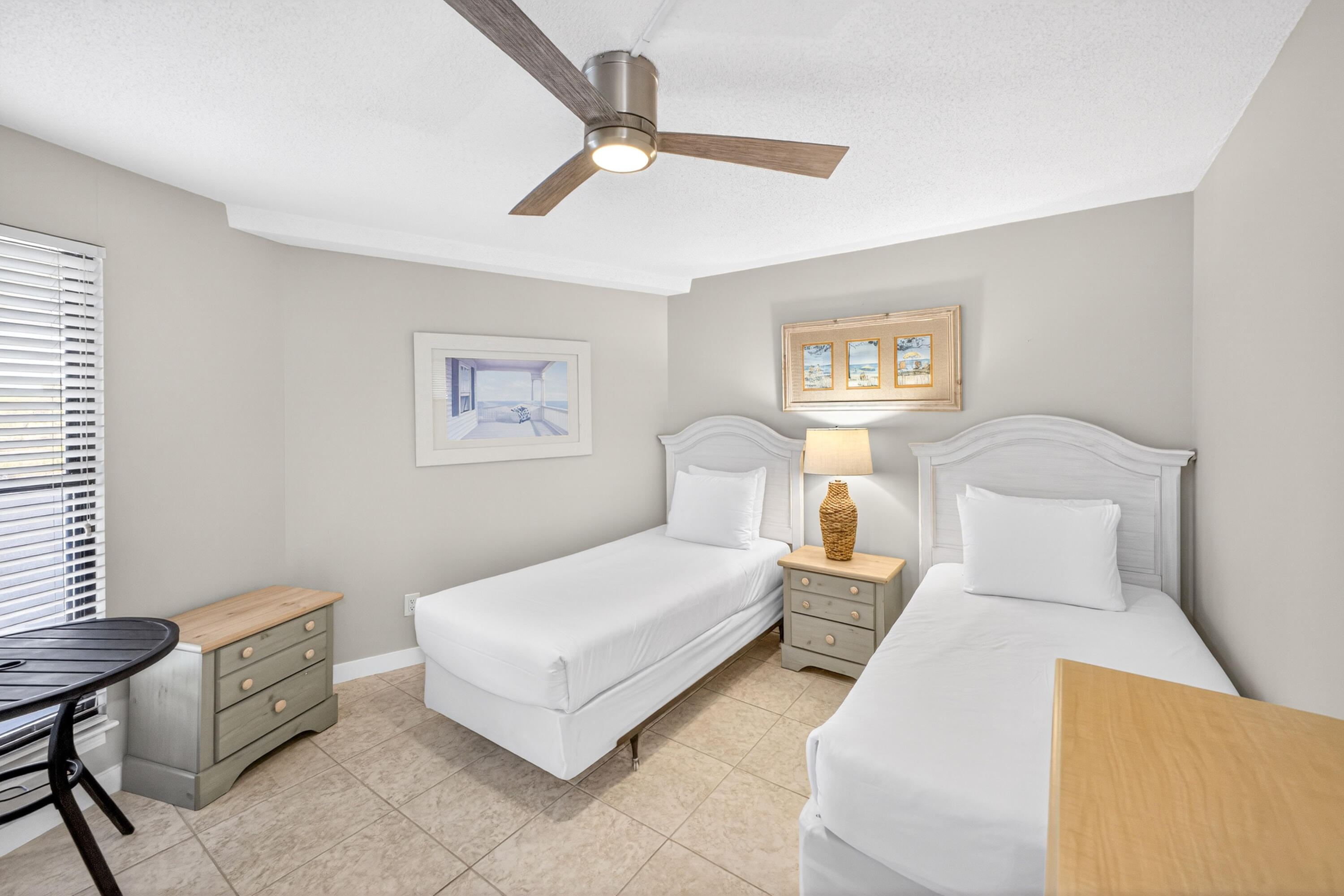 4033 Beachside One Drive 4033