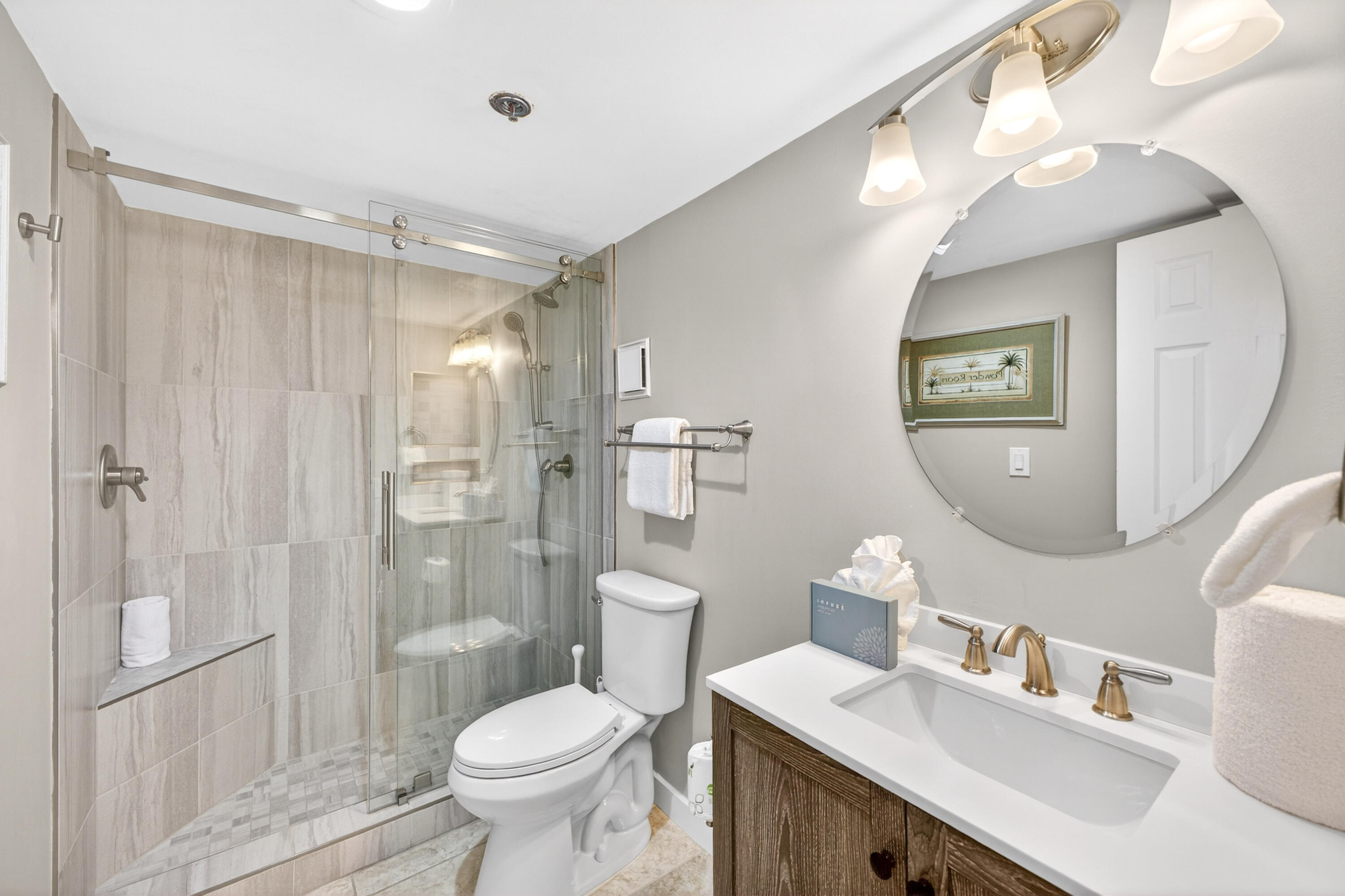 4033 Beachside One Drive 4033