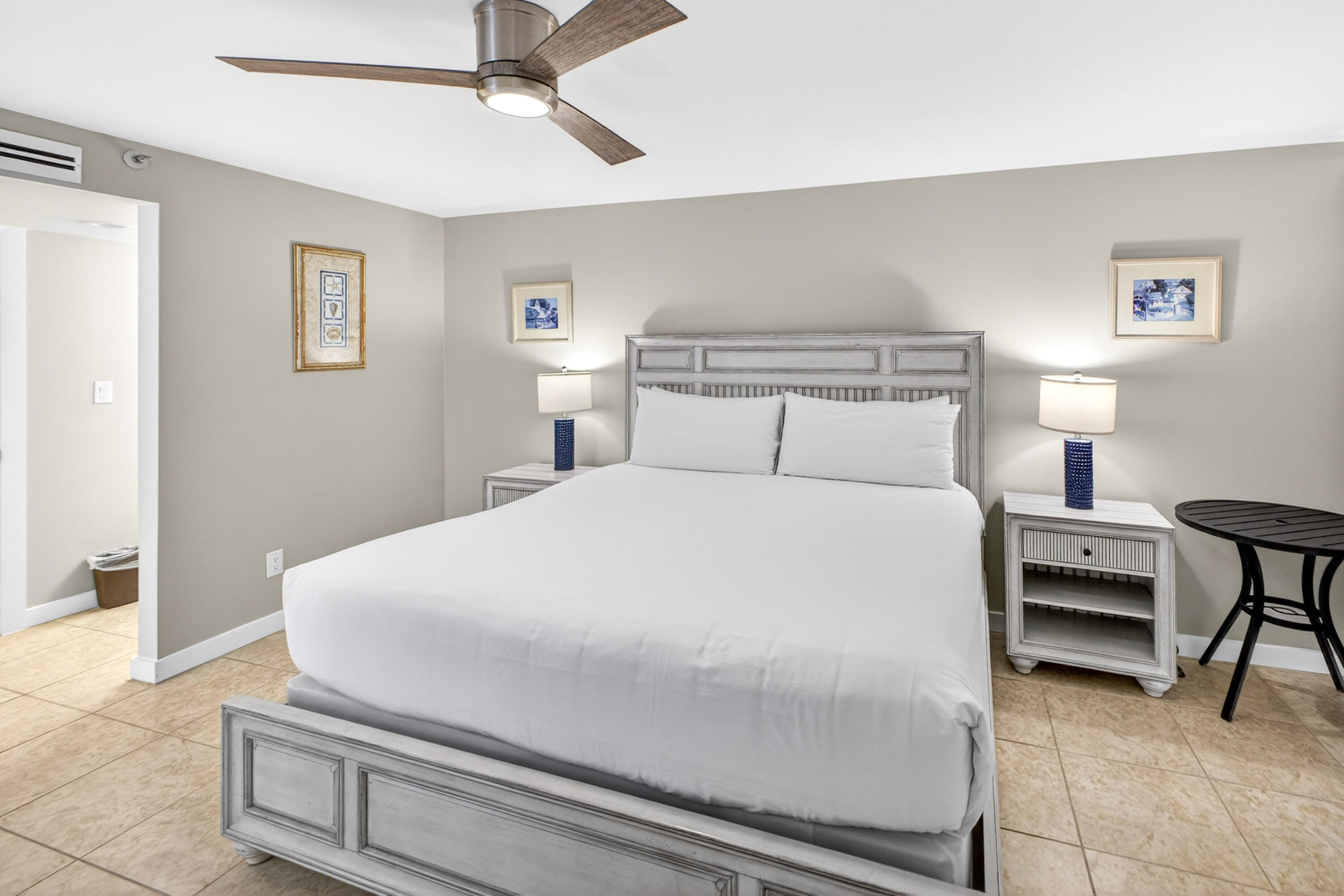 4033 Beachside One Drive 4033