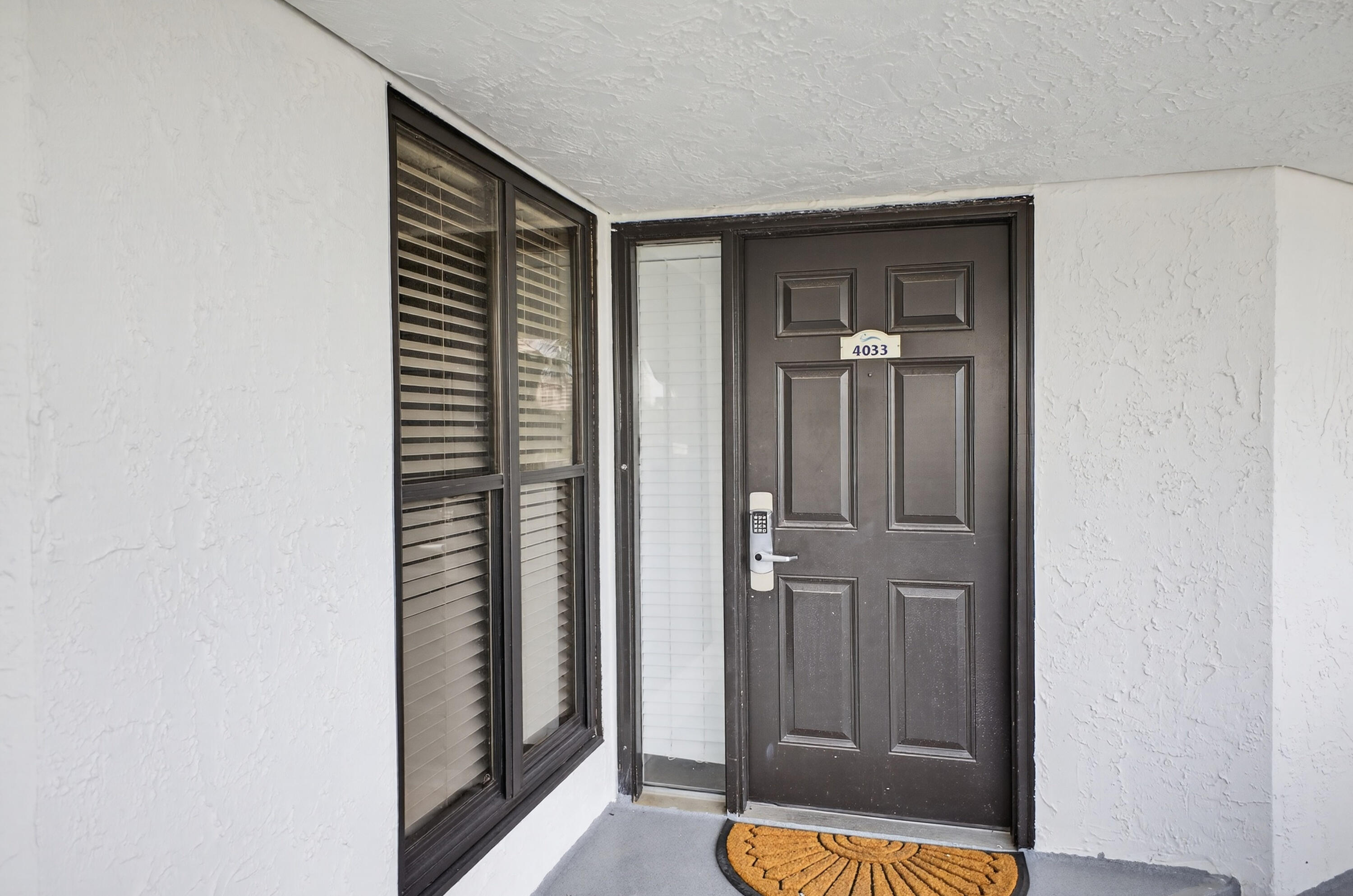 4033 Beachside One Drive 4033