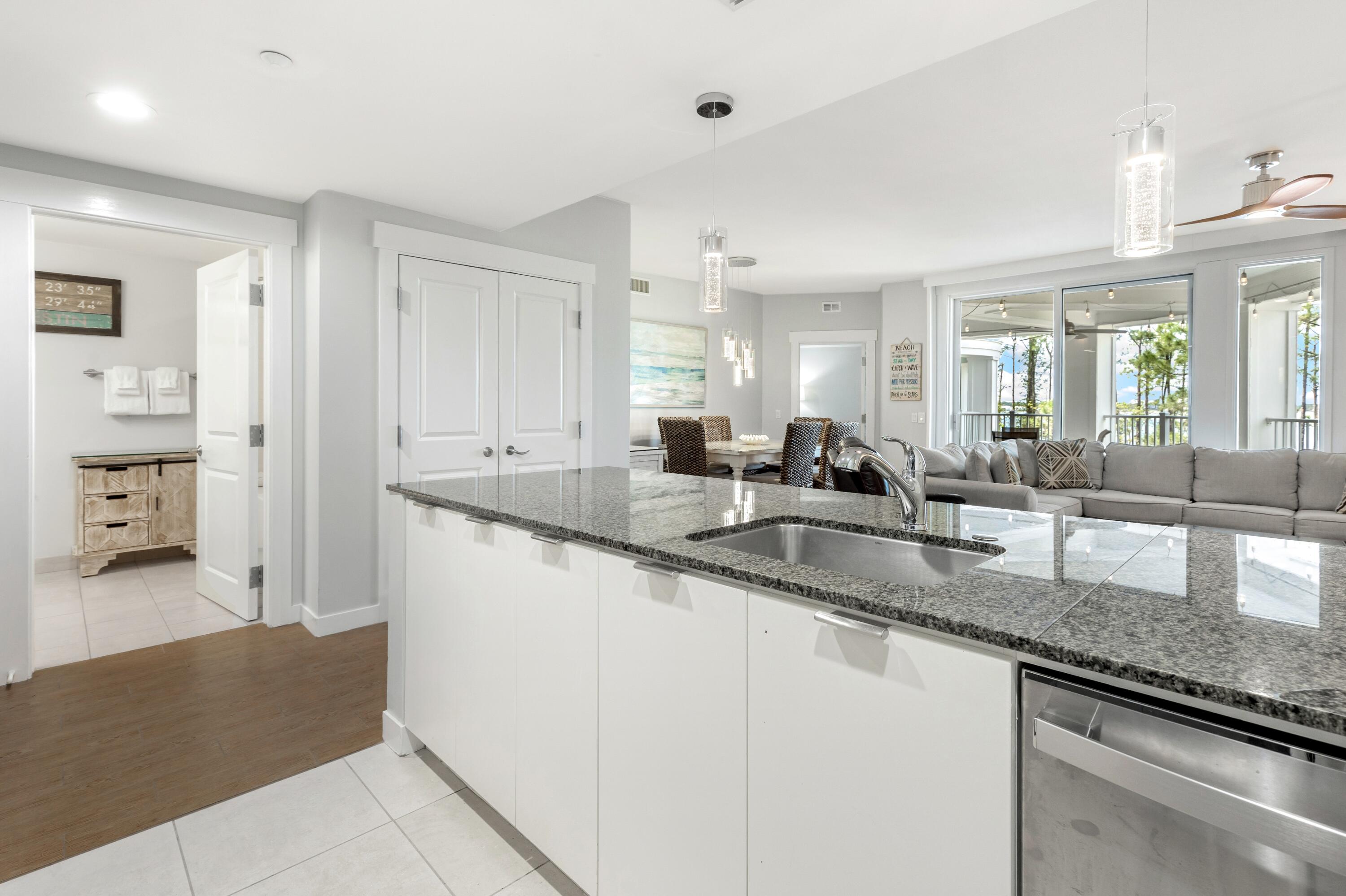 9700 Grand Sandestin Boulevard 4218/4220