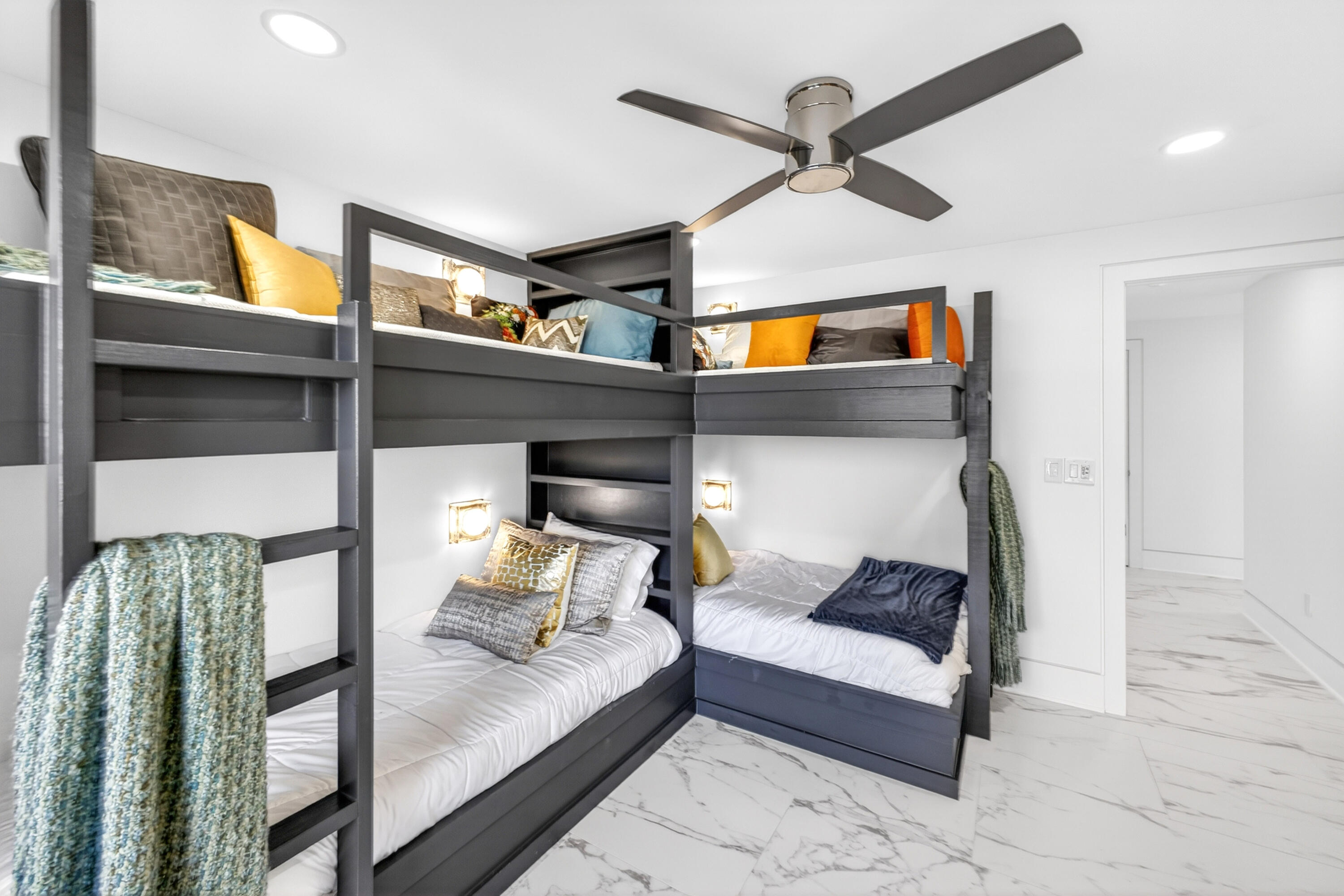 4610 Southwinds Drive 4610