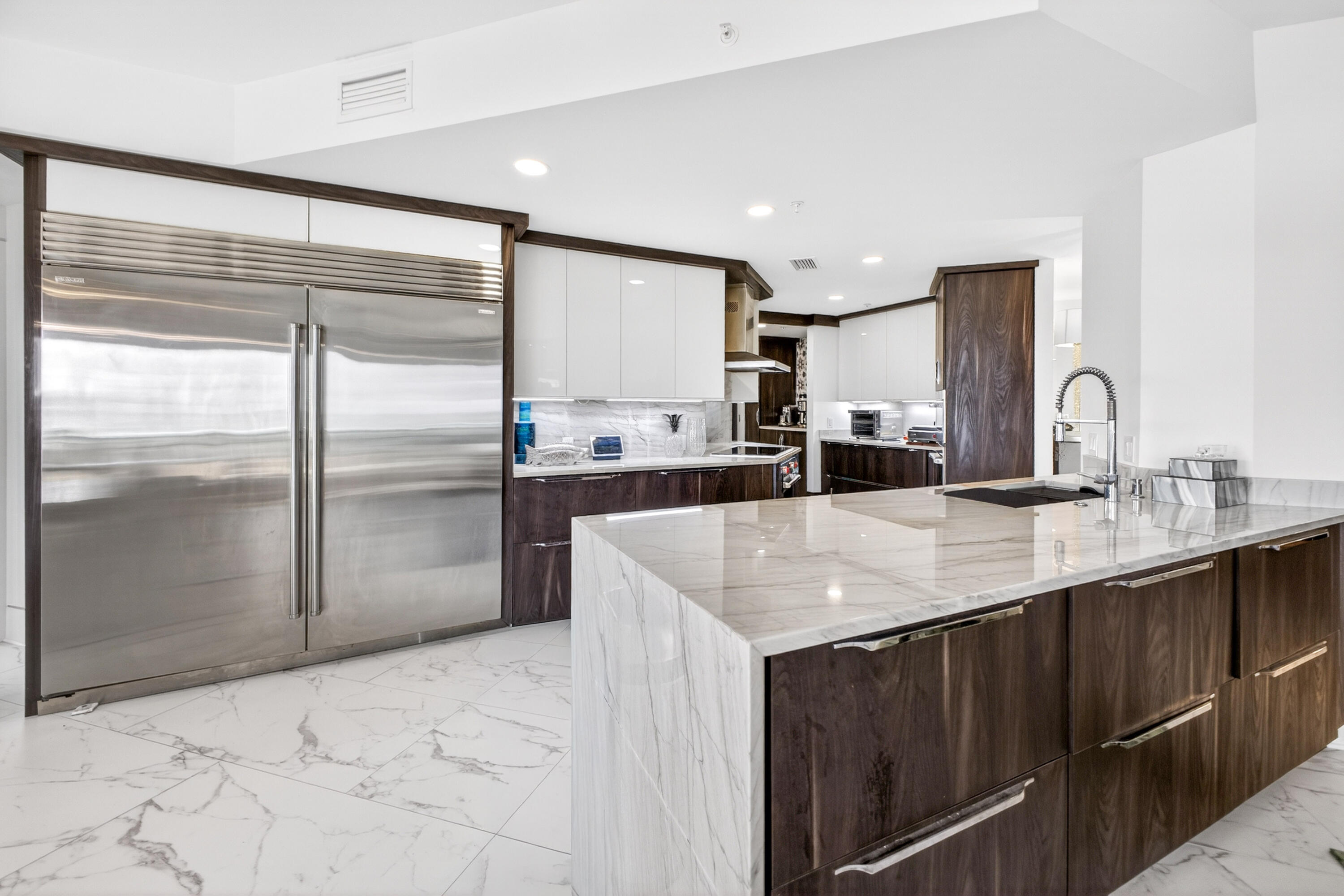 4610 Southwinds Drive 4610