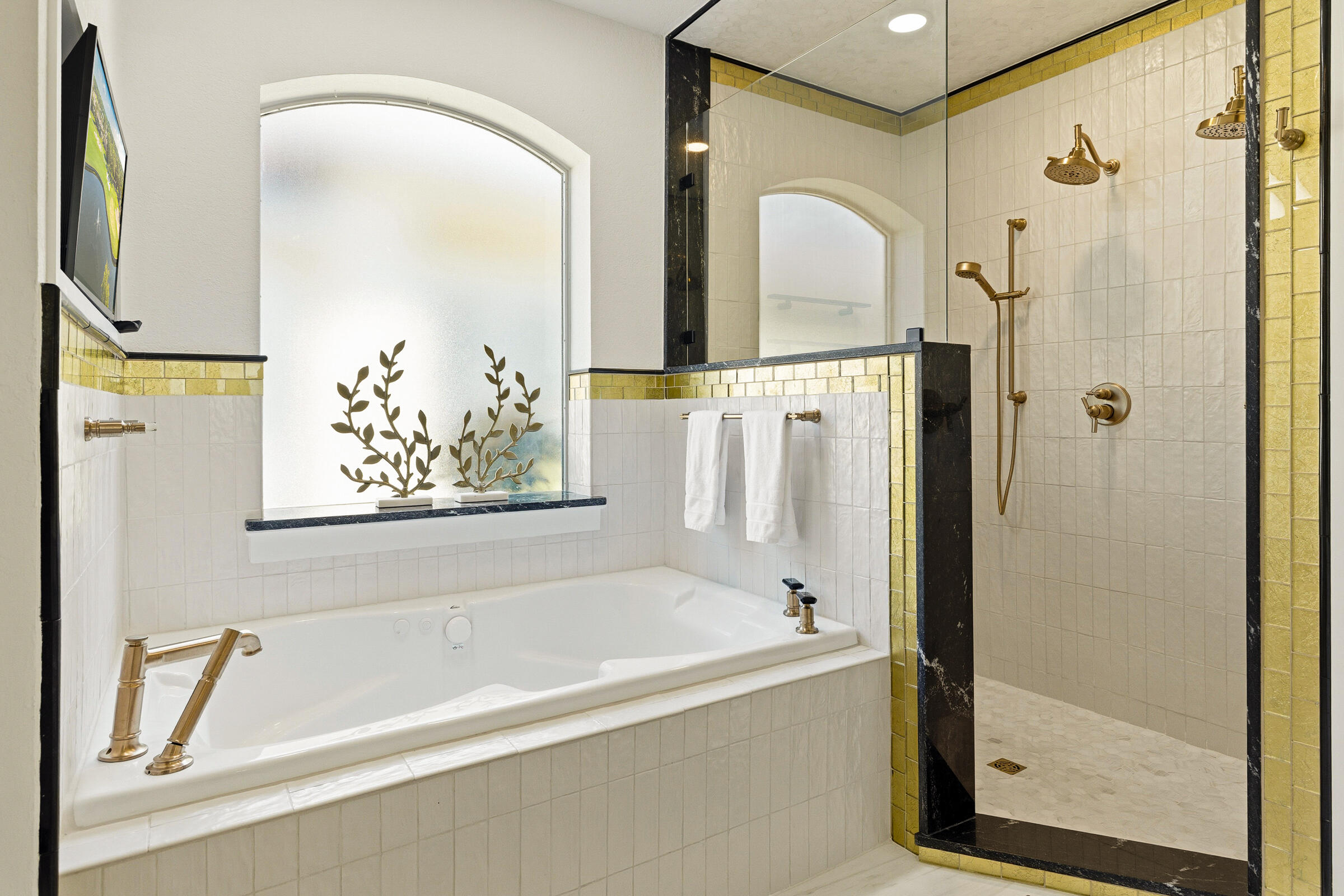 8003 Legend Creek Drive