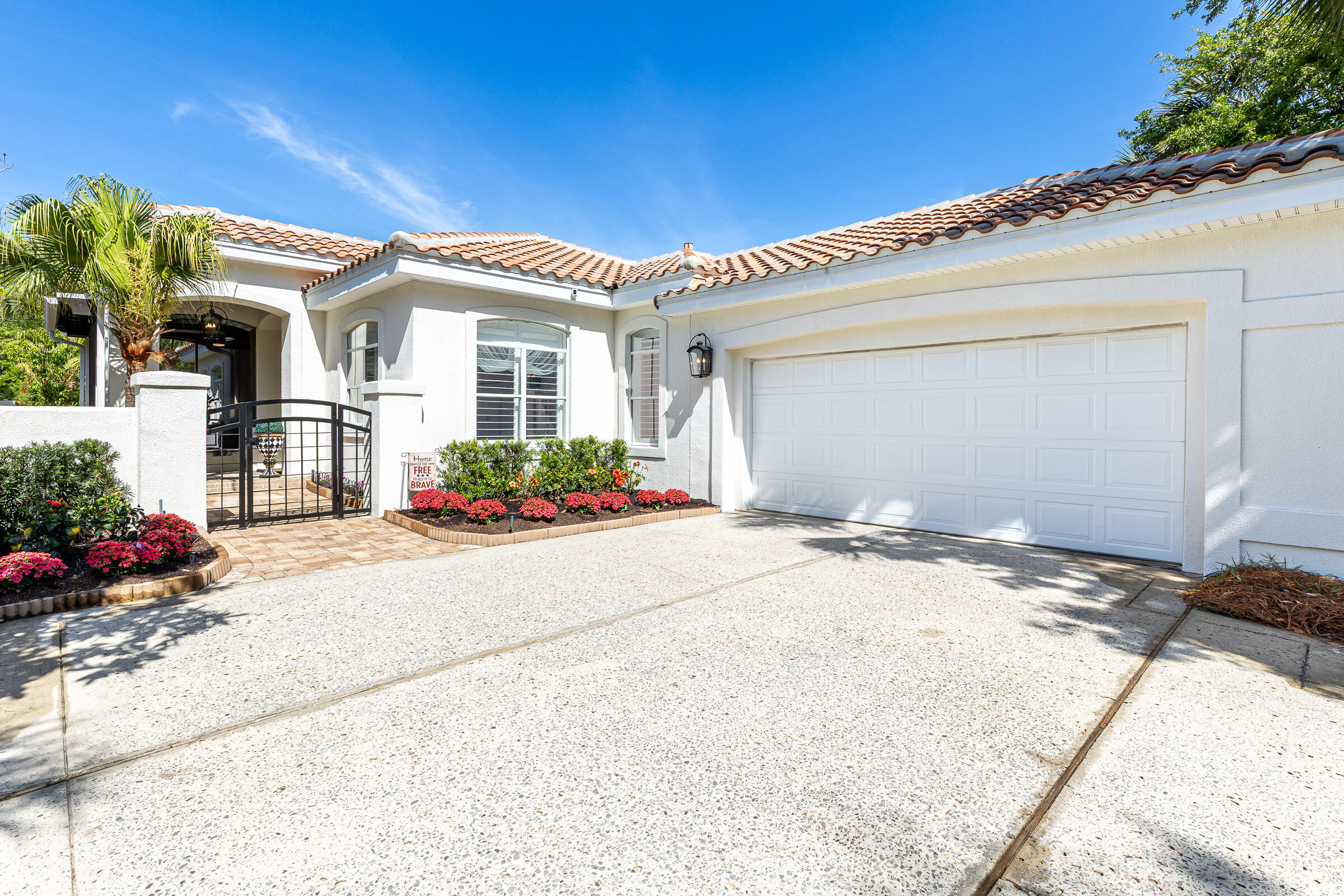 8003 Legend Creek Drive