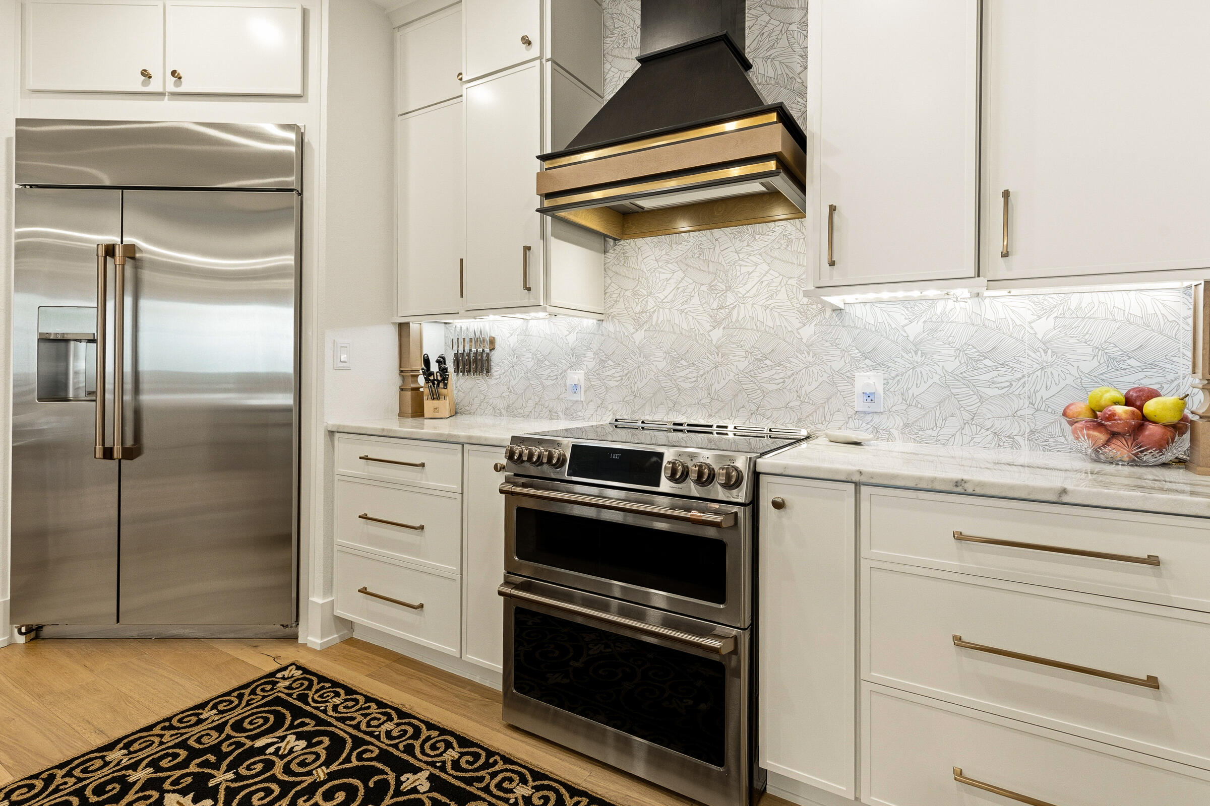 8003 Legend Creek Drive