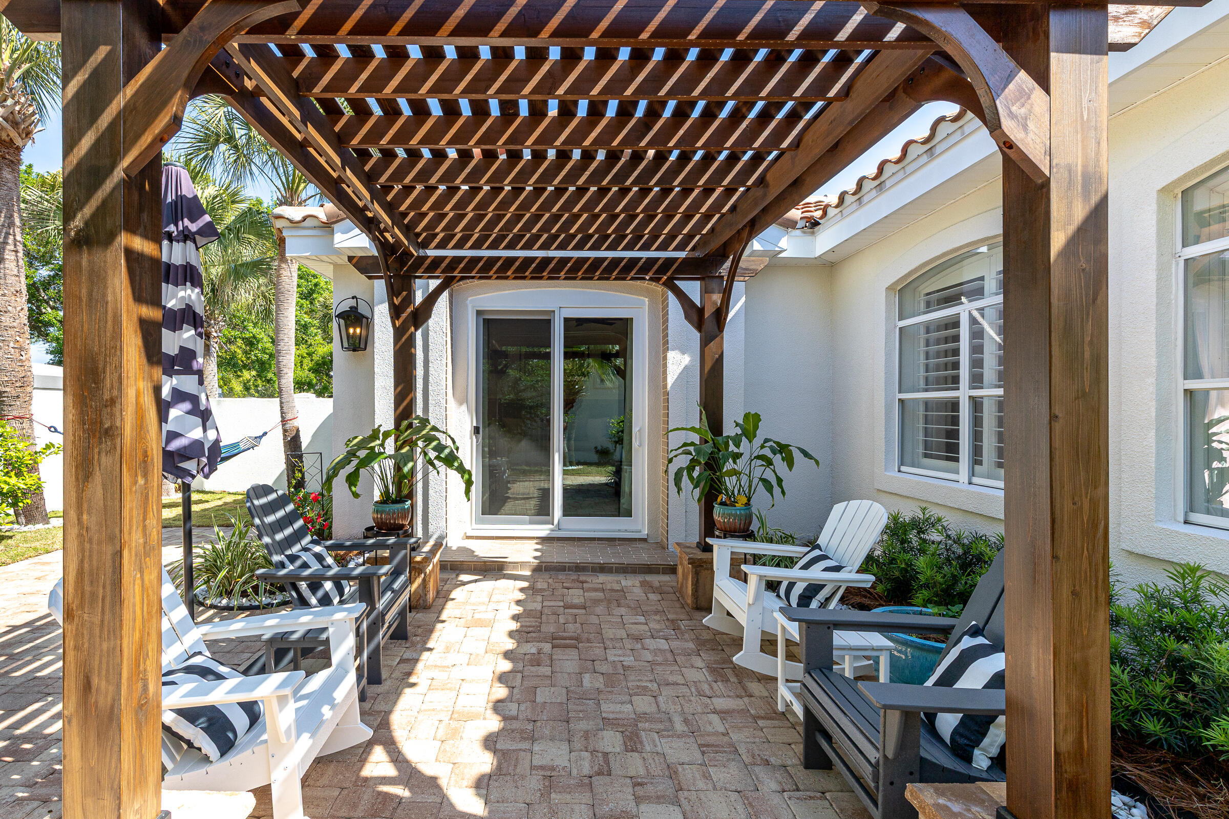 8003 Legend Creek Drive