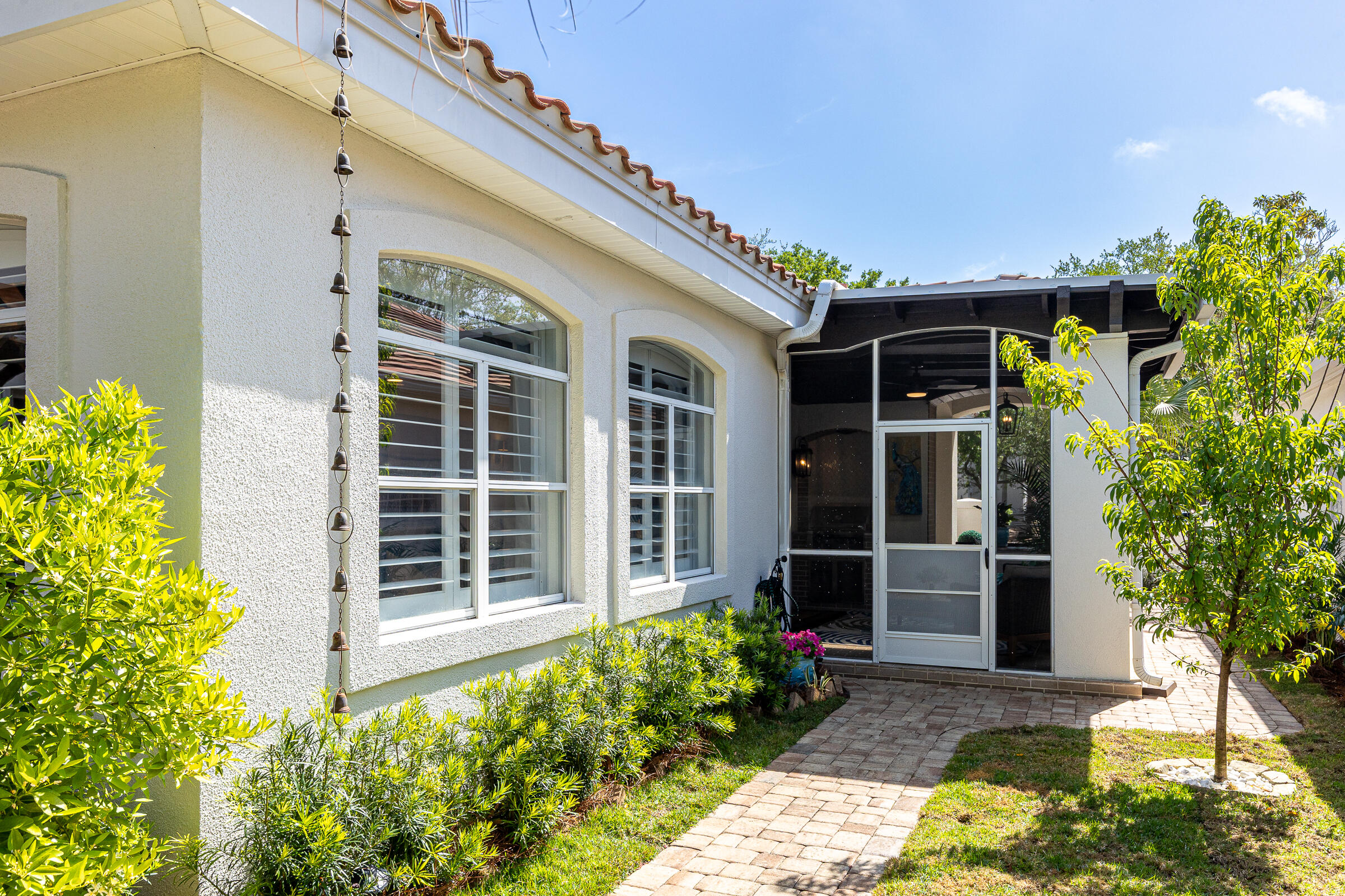 8003 Legend Creek Drive