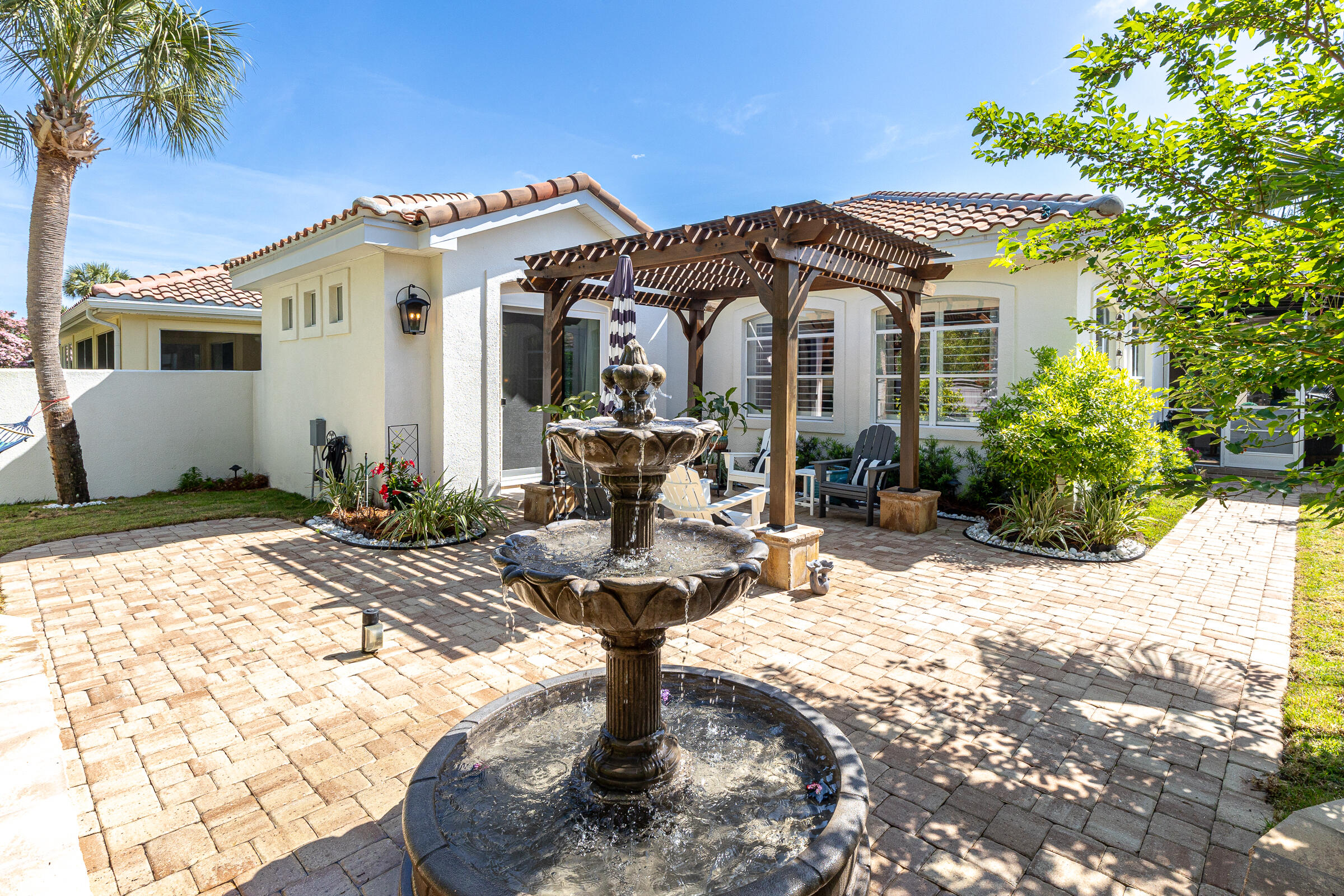 8003 Legend Creek Drive