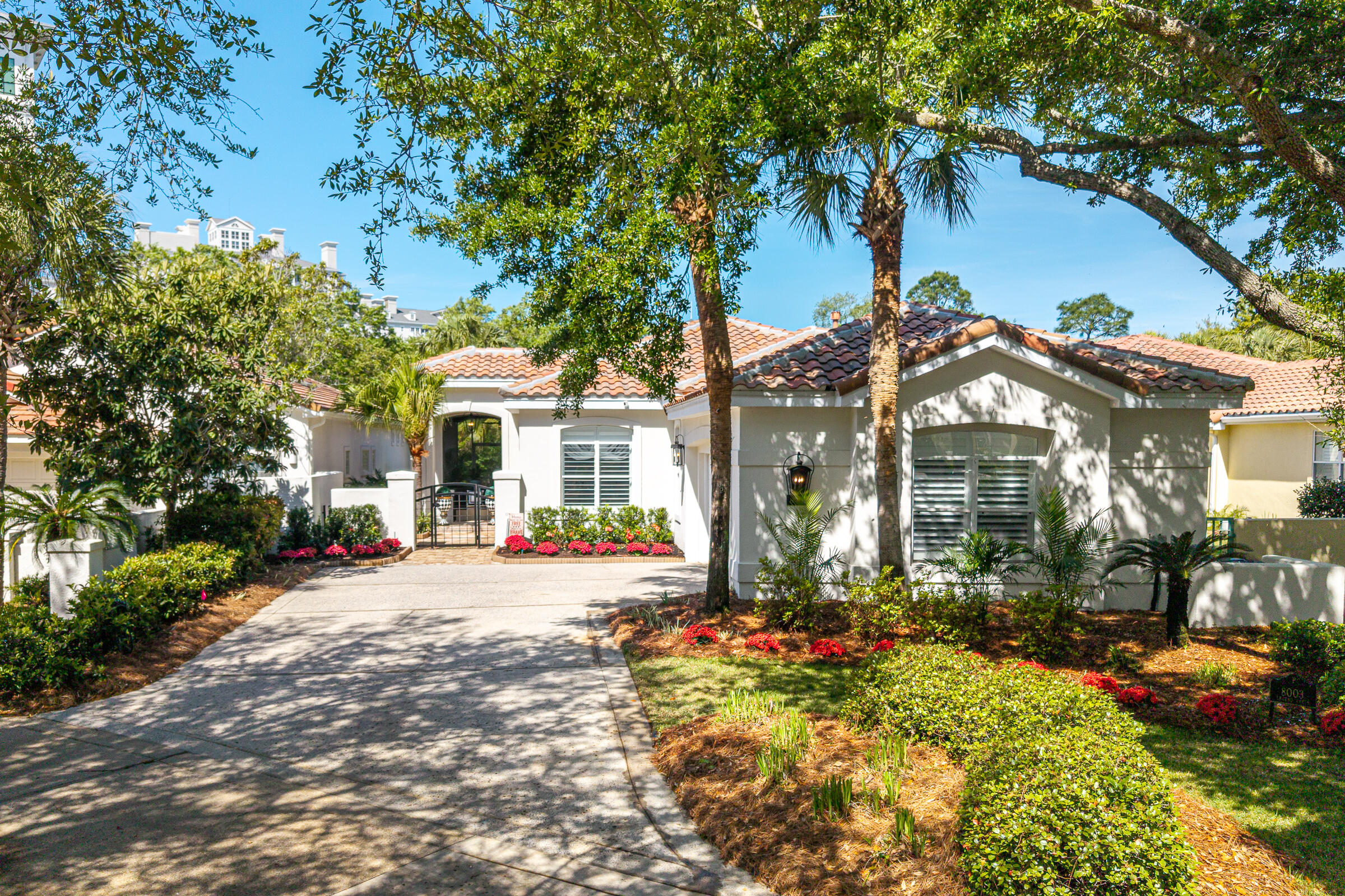 8003 Legend Creek Drive