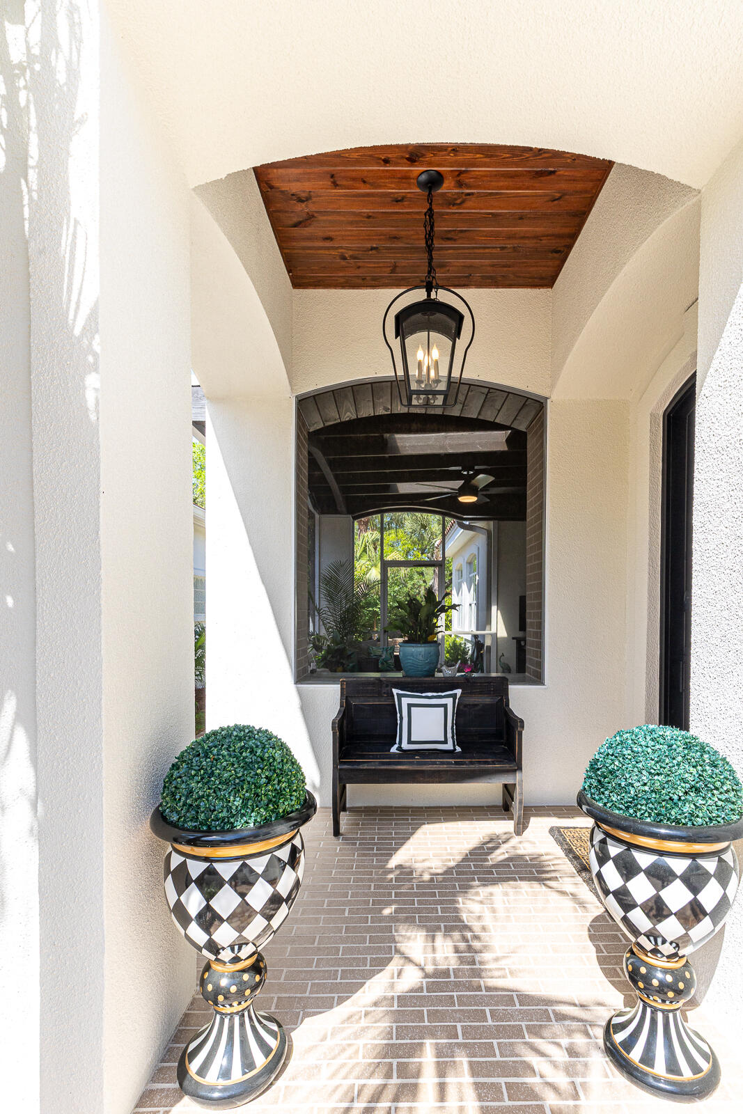 8003 Legend Creek Drive