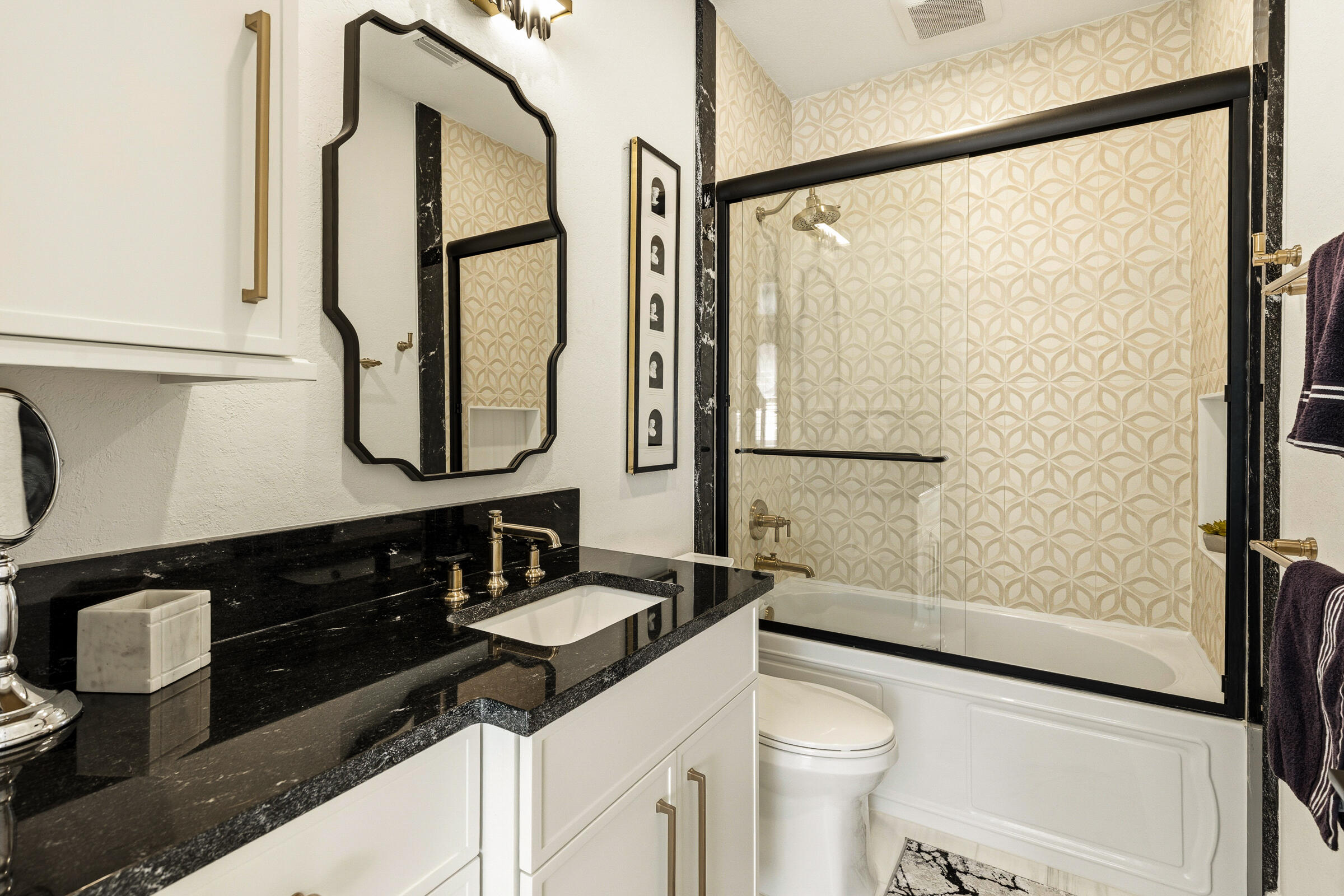 8003 Legend Creek Drive