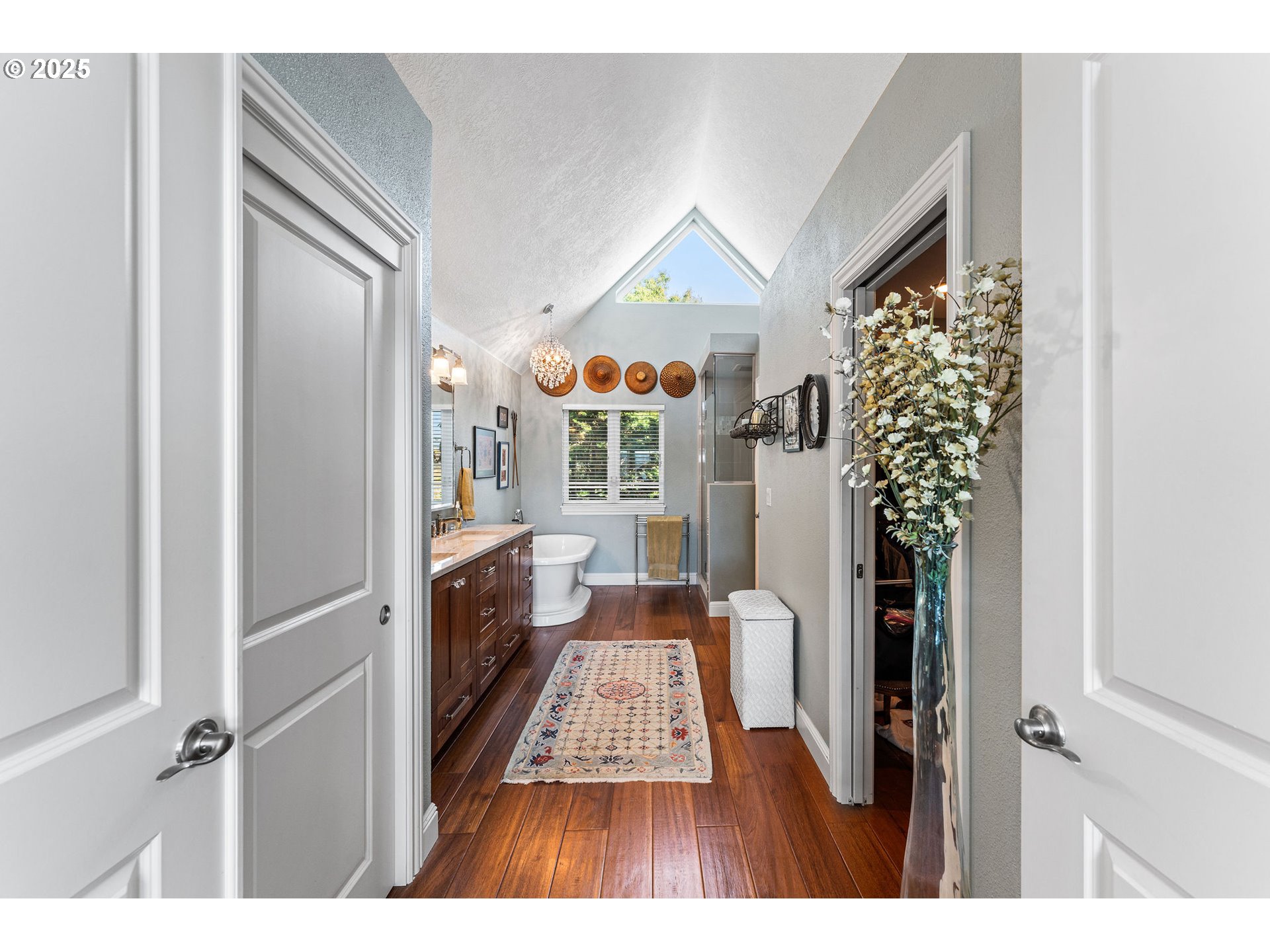 1409 SE COLUMBIA WAY E5