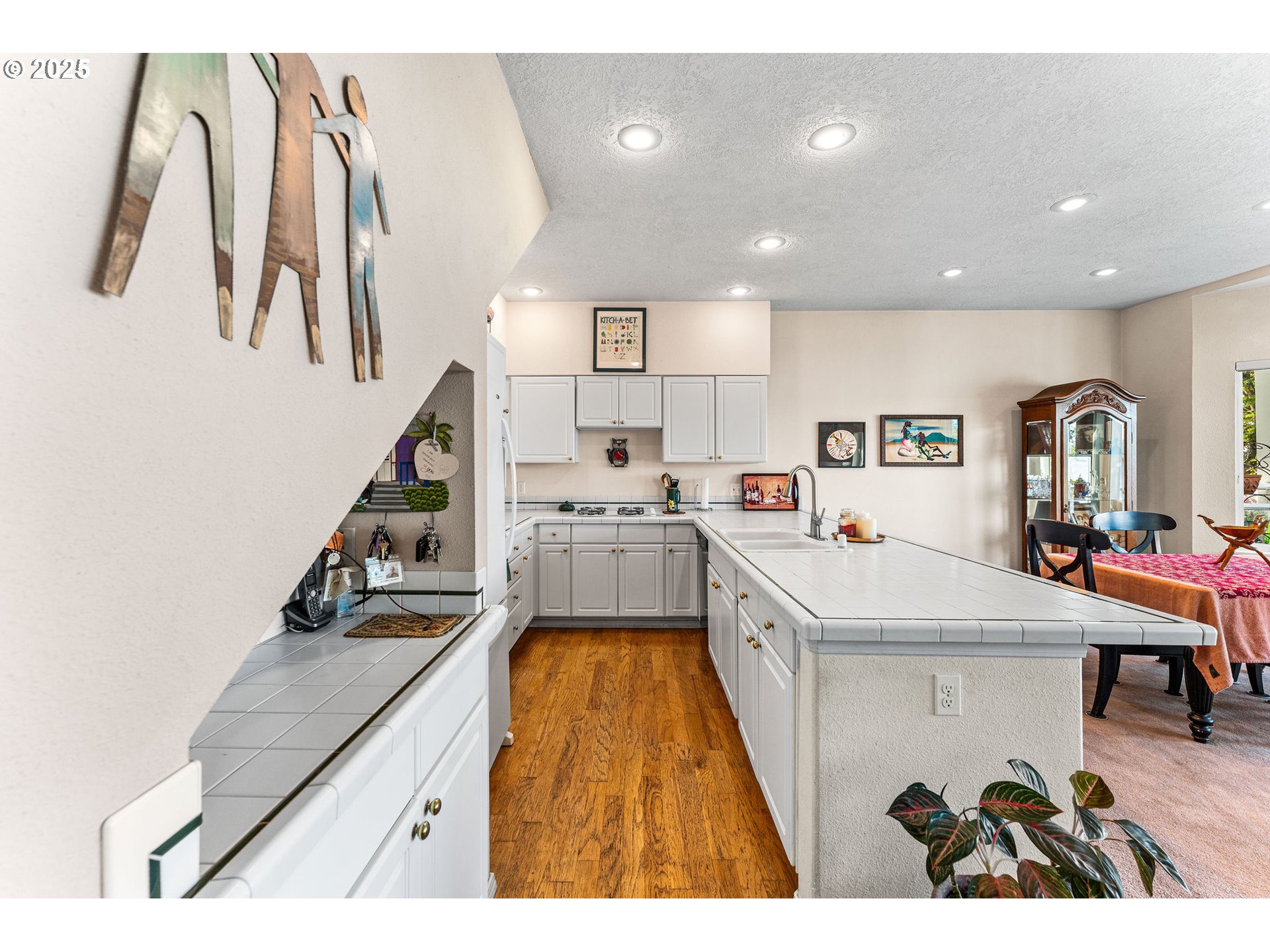 1409 SE COLUMBIA WAY E5