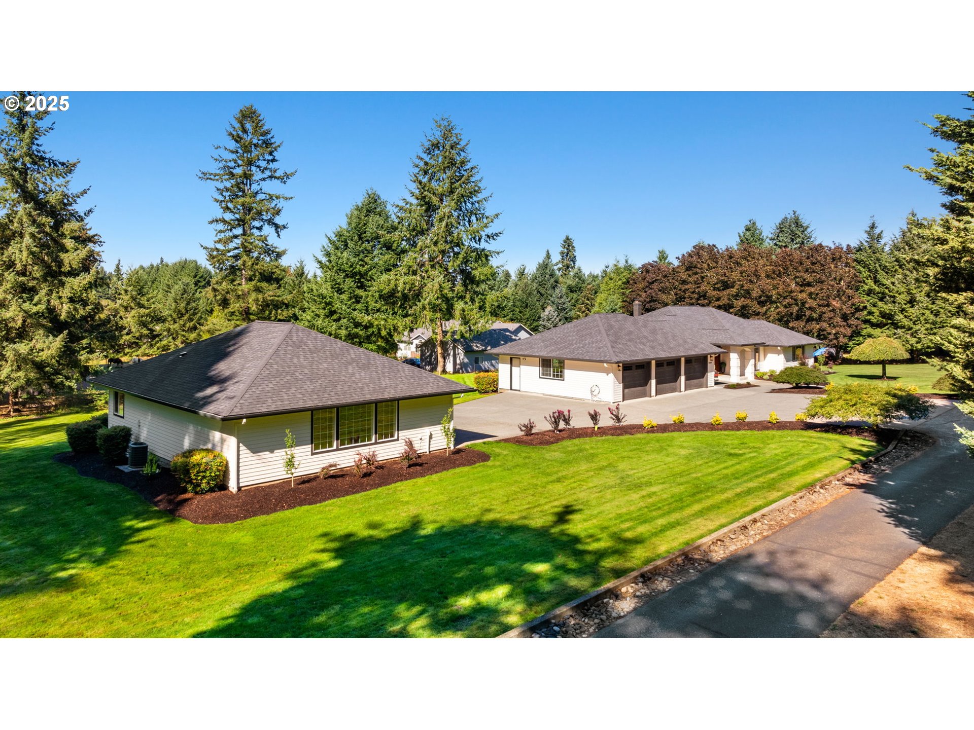 25600 NE 152ND AVE